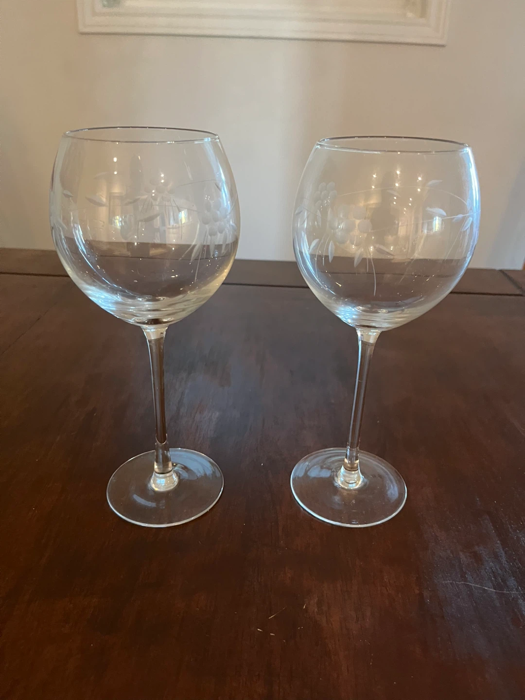 Vintage Set of 2 Etched Wine Glasses