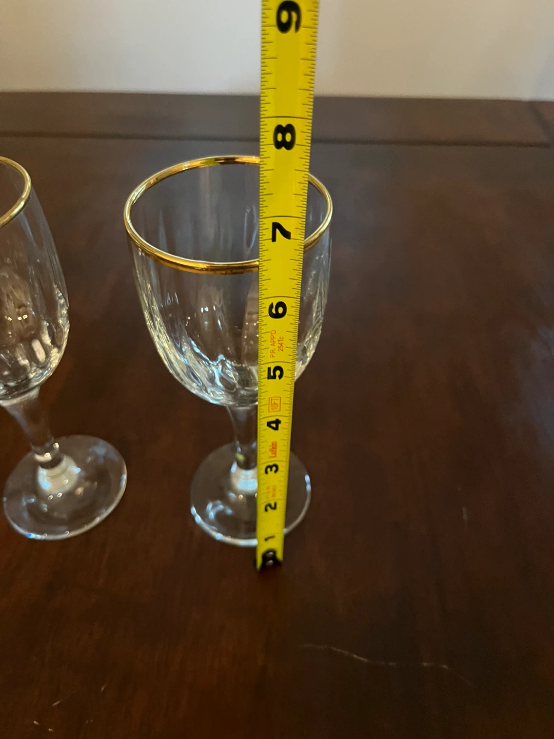 Vintage Set of 2 gold-rimmed wine glasses - photo 4