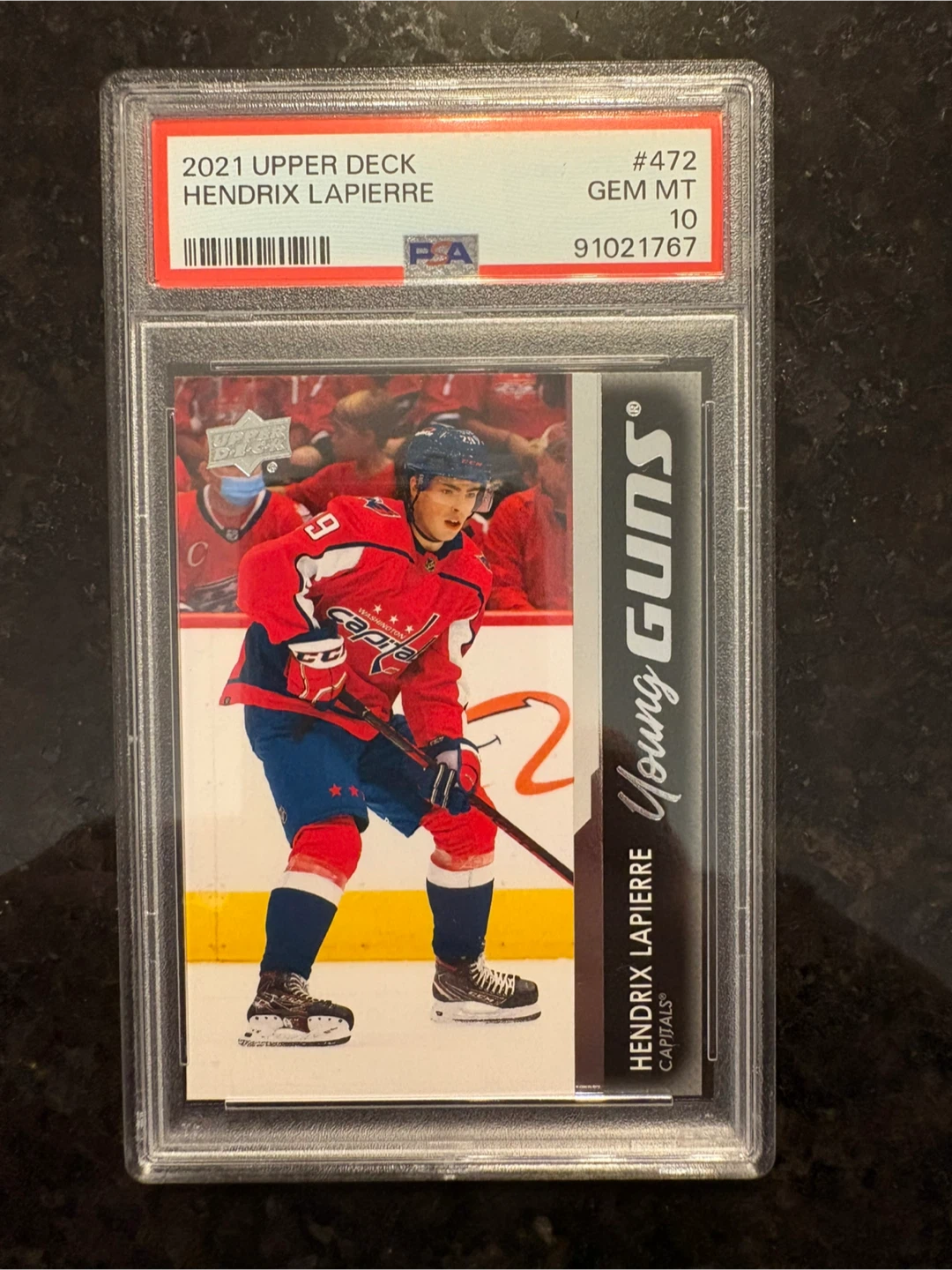 2021 Upper Deck Young Guns Hendrix Lapierre PSA 10