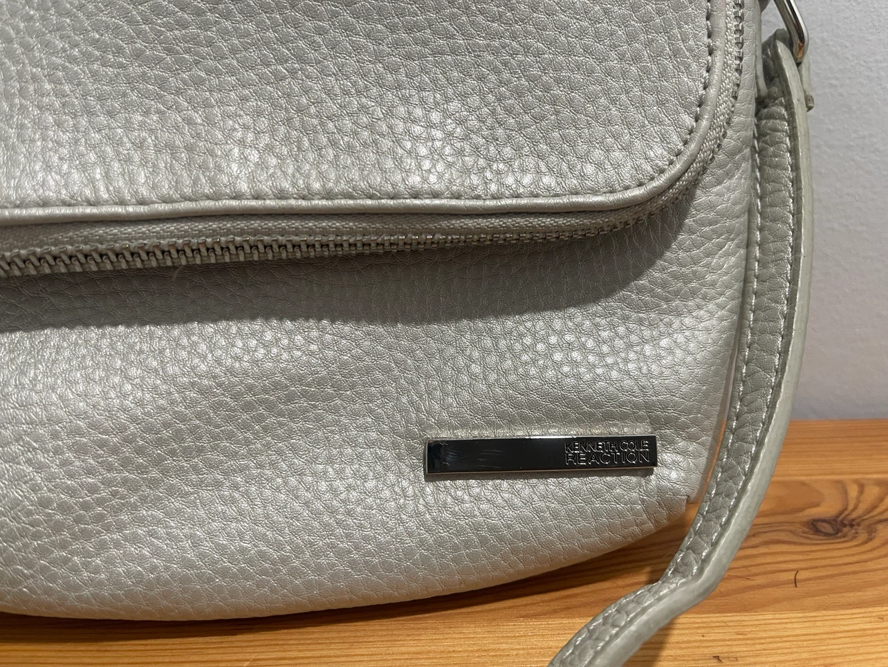 Kenneth Cole Reaction Crossbody Bag - photo 2