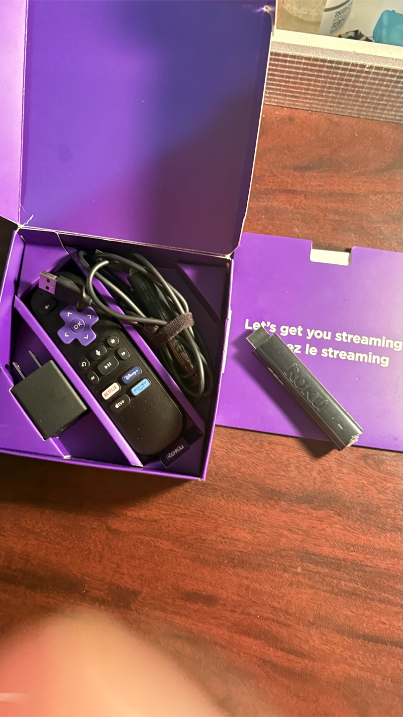 Roku Streaming Stick 4K with voice remote FREE DELIVERY - photo 2