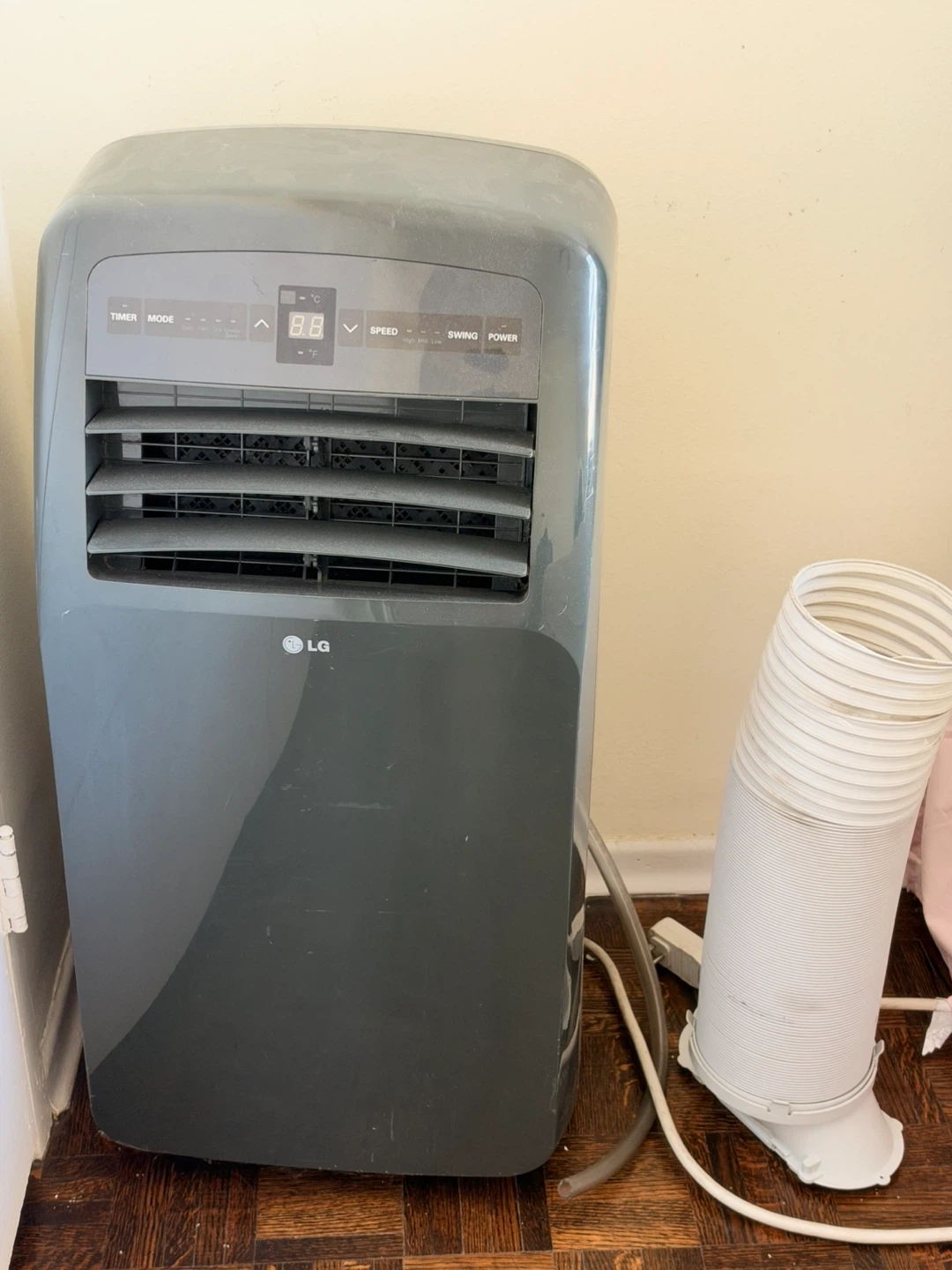 LG Portable Air Conditioner
