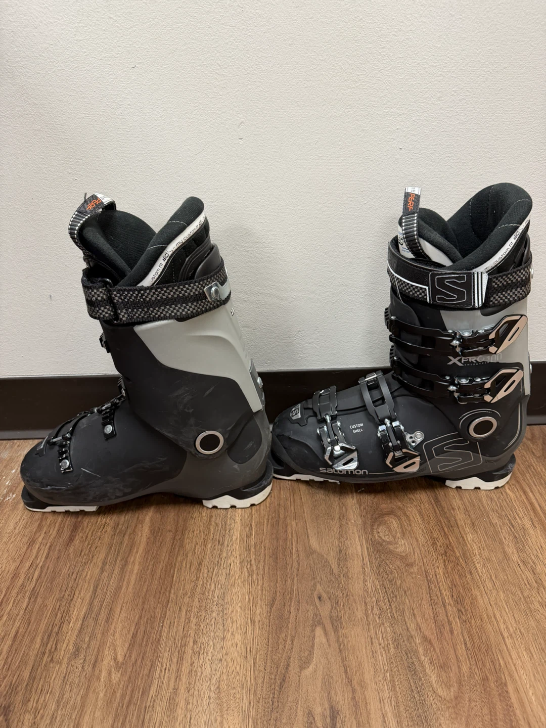 Salomon X Pro 100 Ski Boots - photo 2