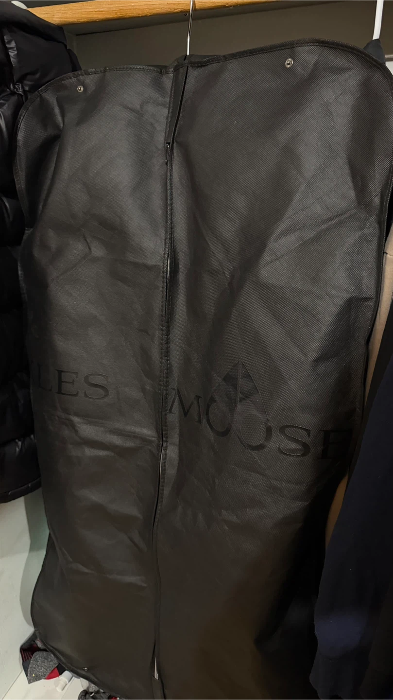Moose Knuckles Winter Jacket Black - photo 5