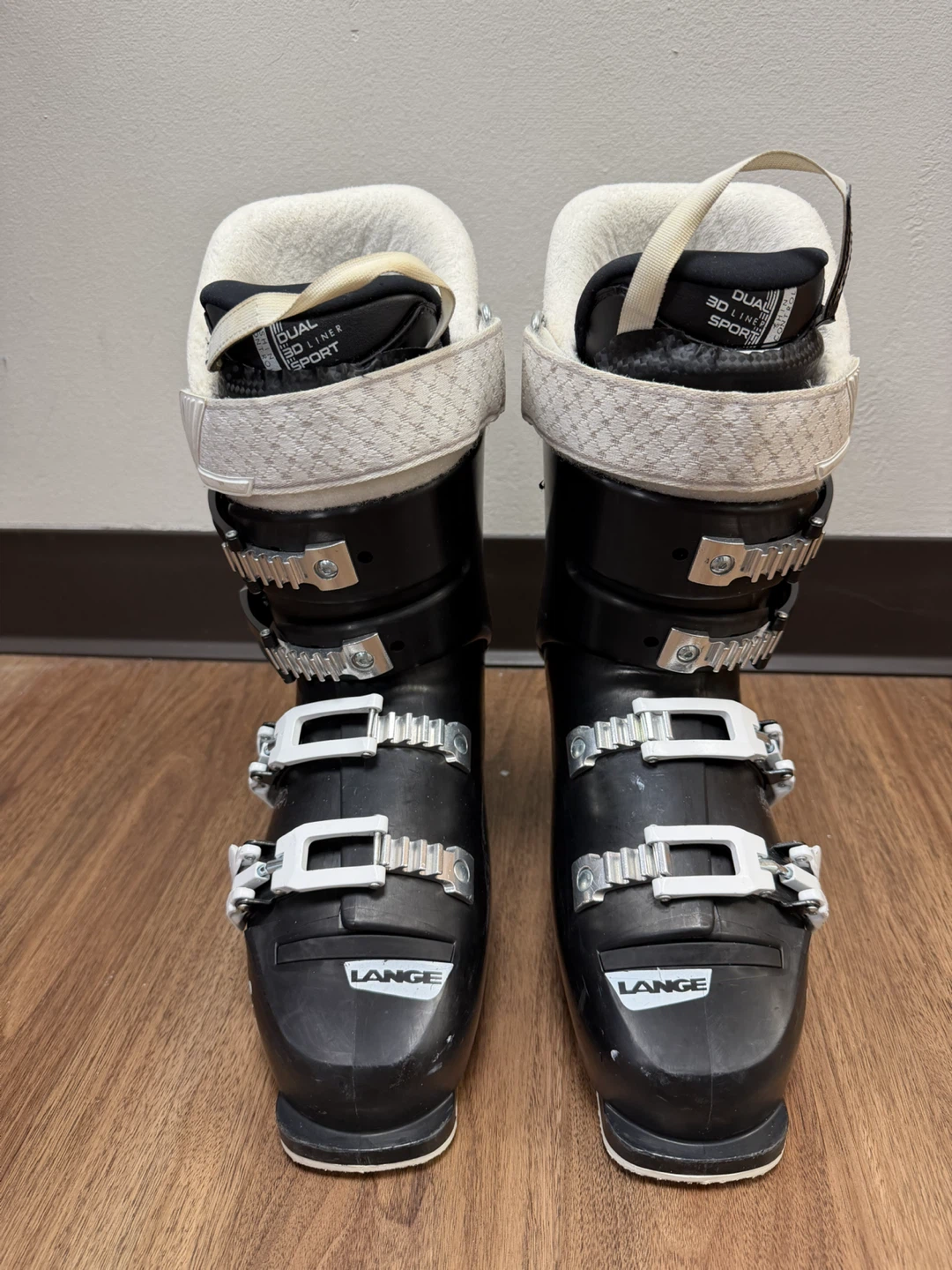 Lange RX 80 Ski Boots size 25.5