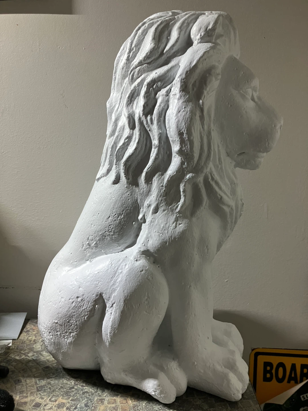 Decorative white lion statue - photo 3