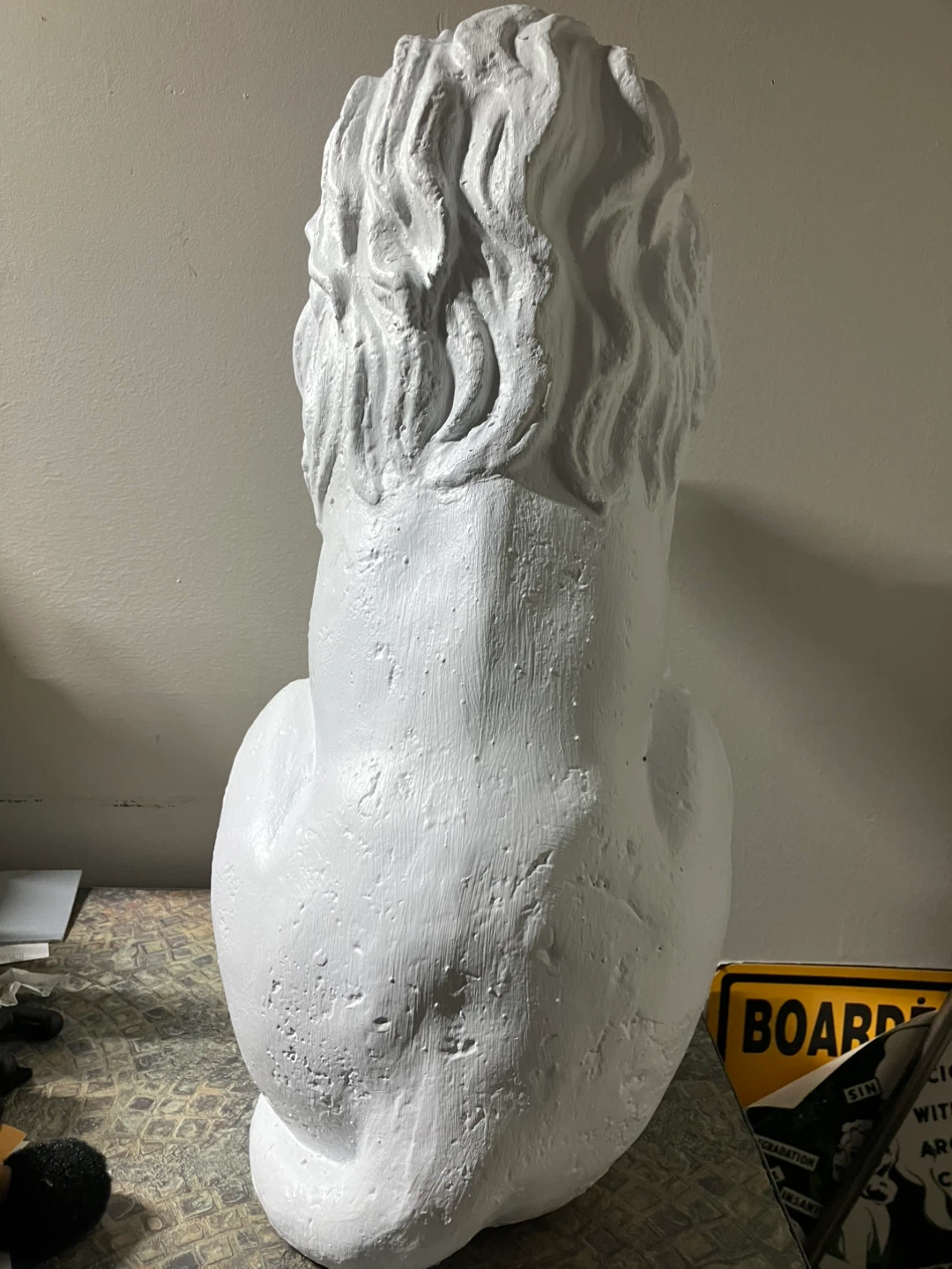 Decorative white lion statue - photo 4