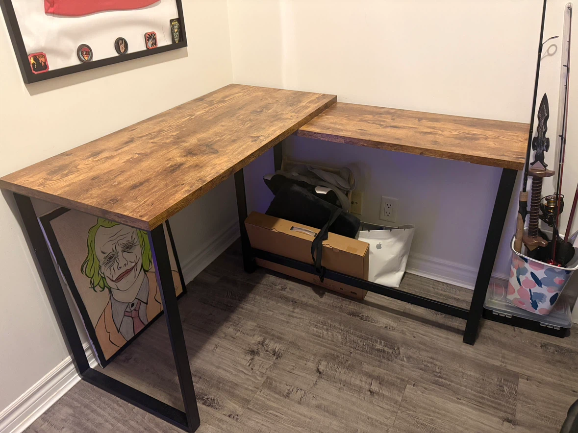 Adjustable Table
