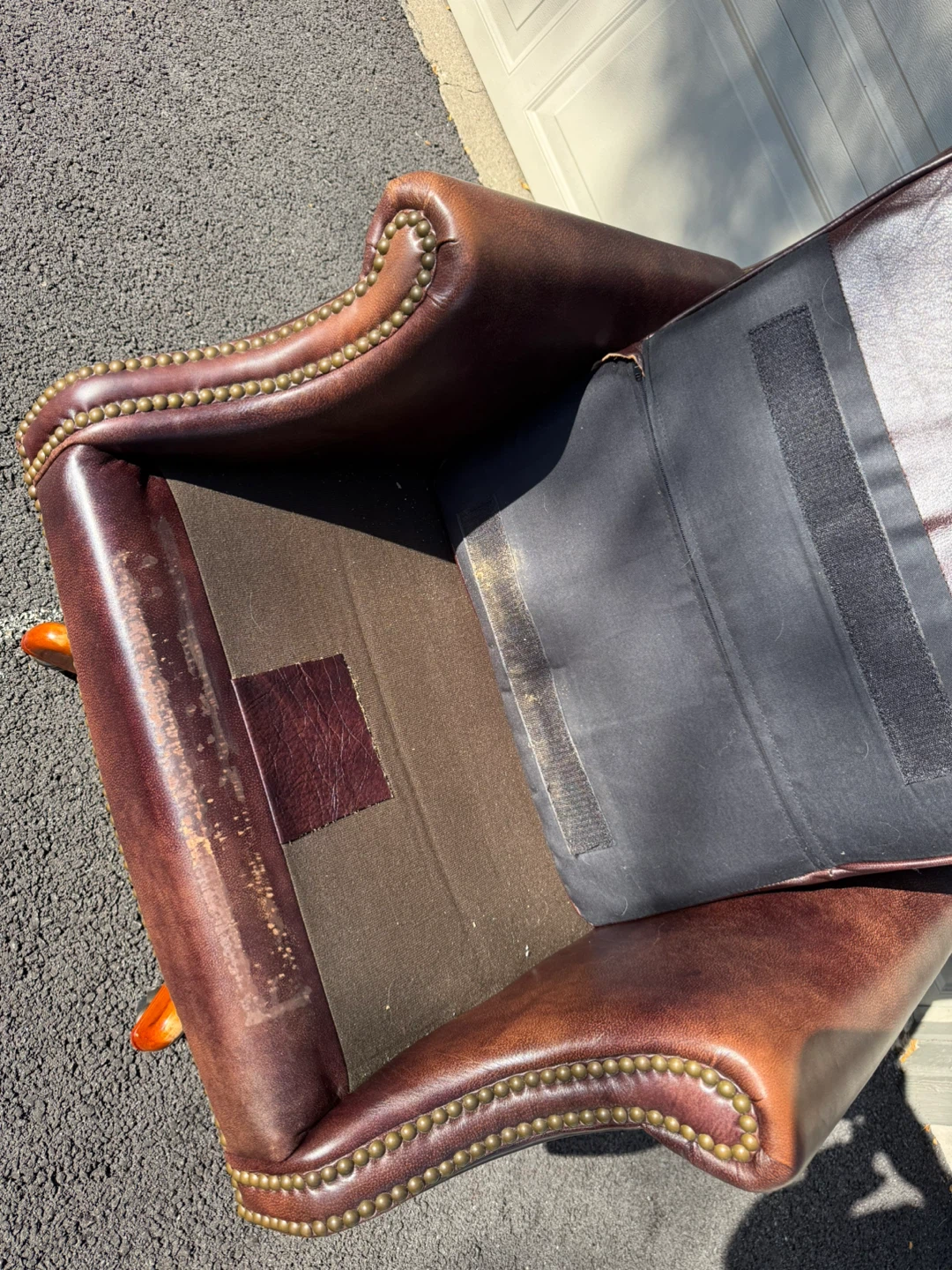 Seven Seas Seating Leather Executive Chair by Bradington-Young - photo 5