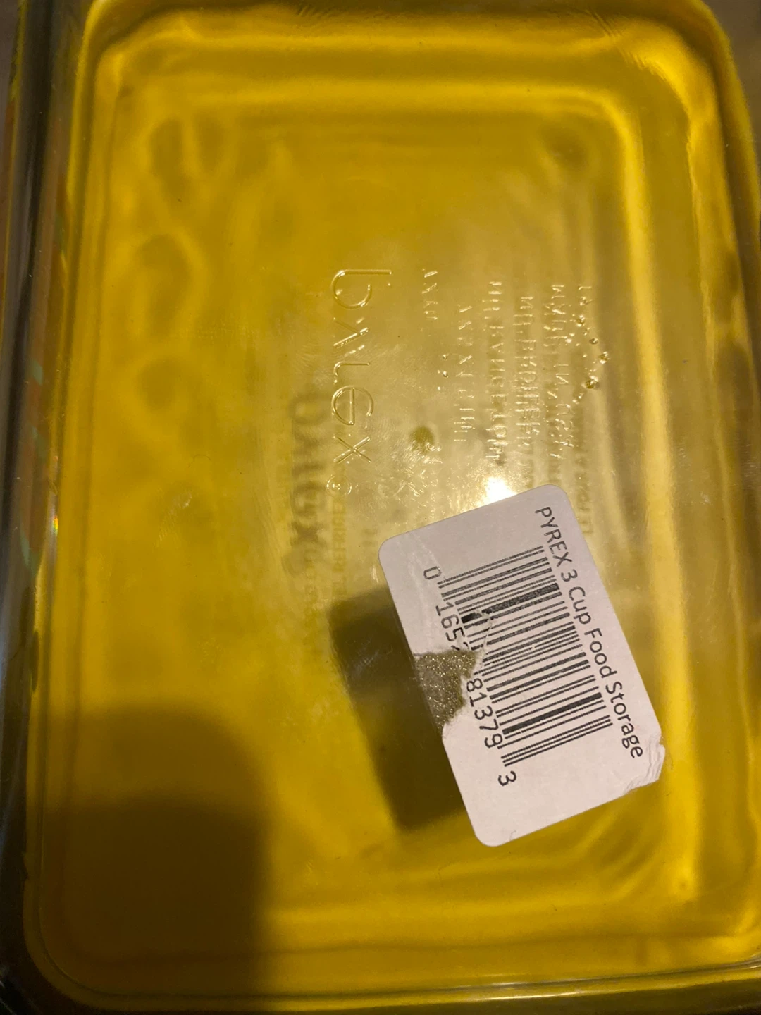 Pyrex Disney Chill glass storage dish with yellow lid - photo 3