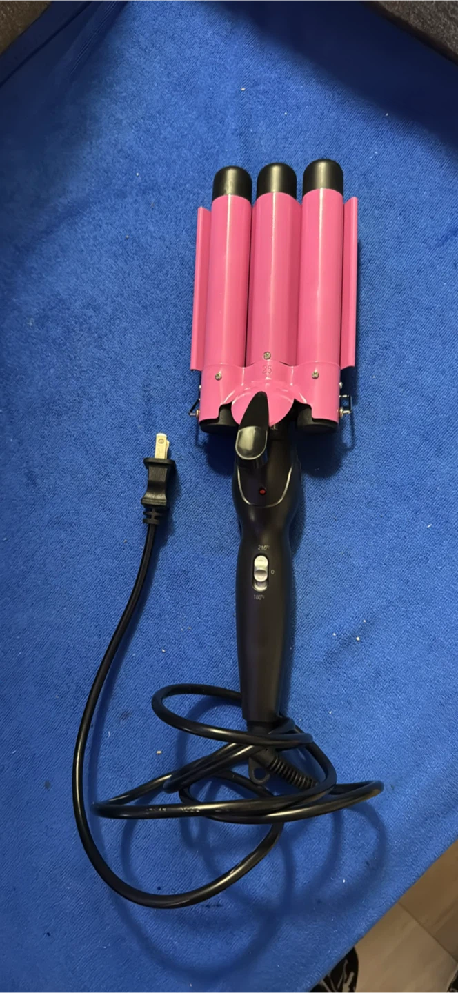 Pink 3-Barrel Hair Waver