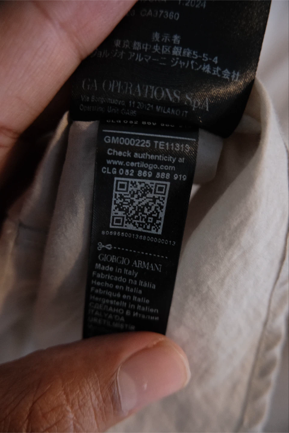 Giorgio Armani ASV cotton and silk V-neck shirt Medium - photo 5