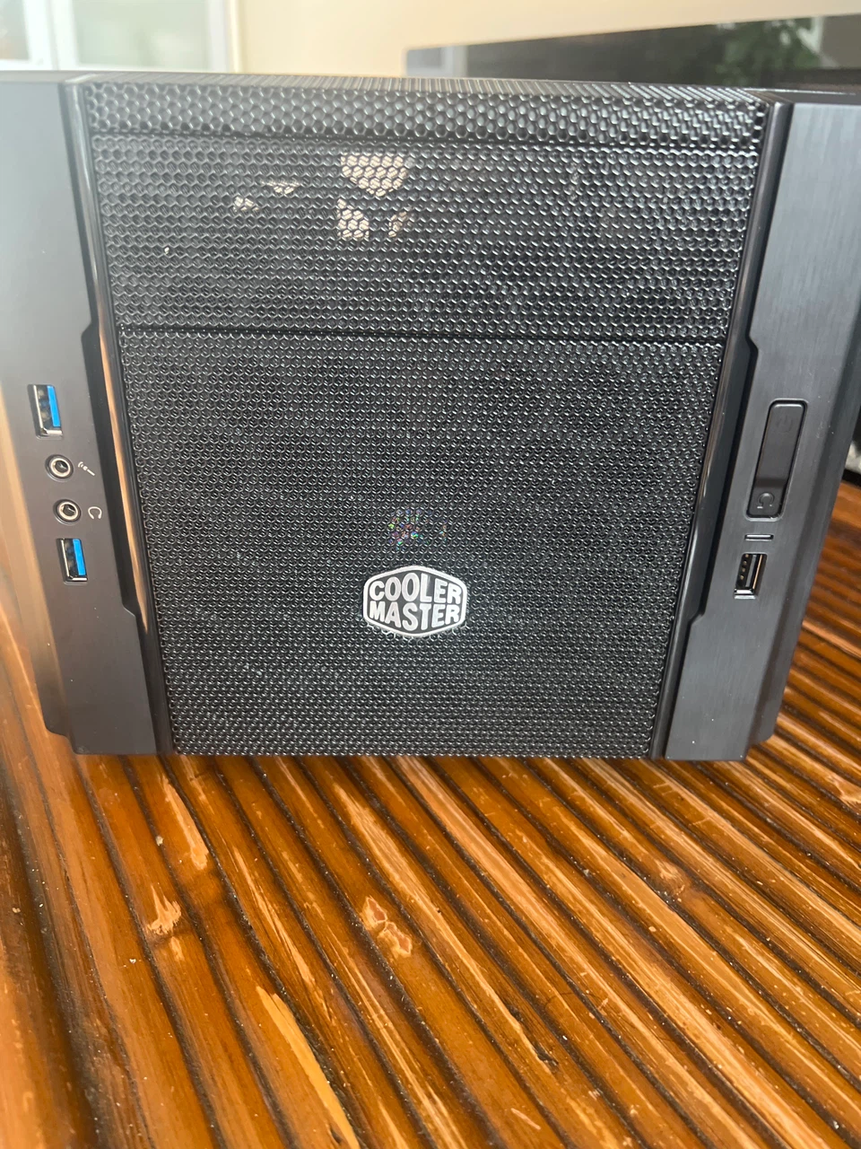 Cooler Master Elite 130 Mini-ITX Computer Case NIB
