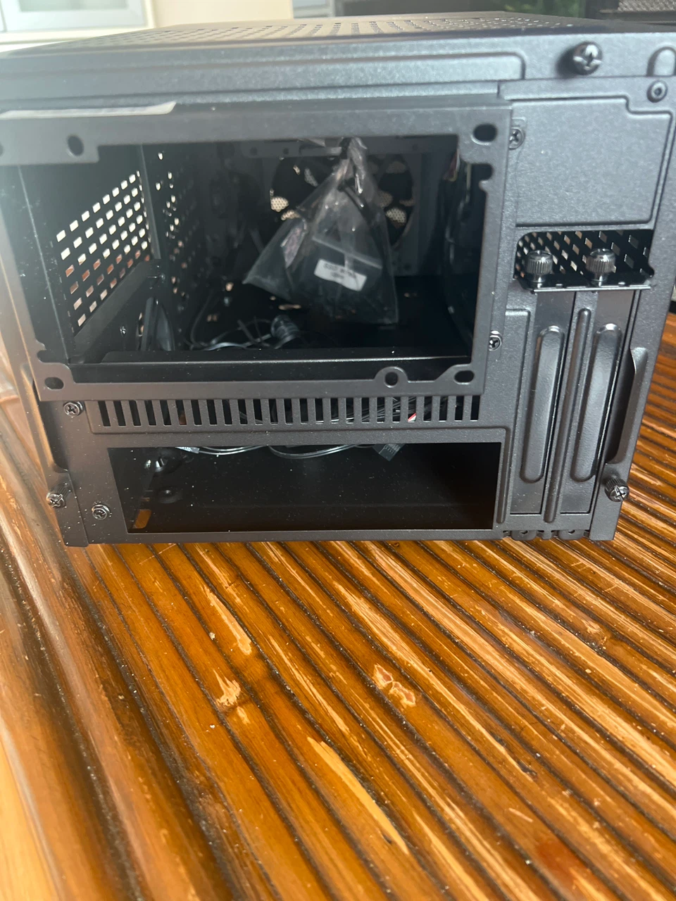Cooler Master Elite 130 Mini-ITX Computer Case NIB - photo 2