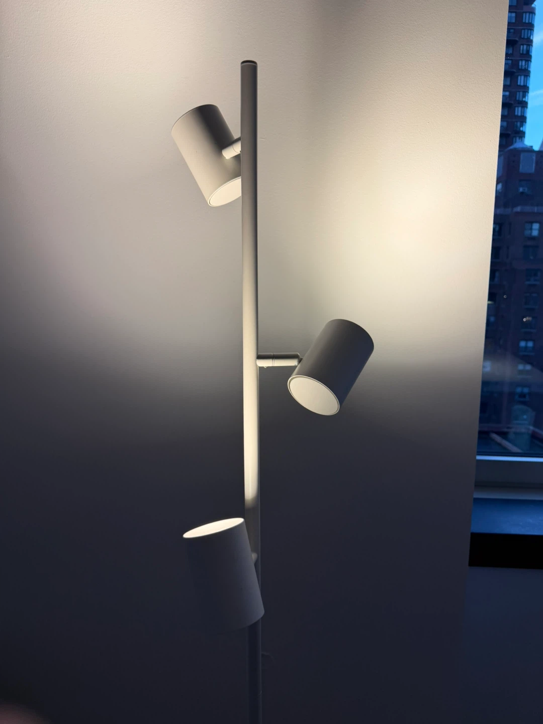 ILEA NYMANE White 3-Light Floor Lamp