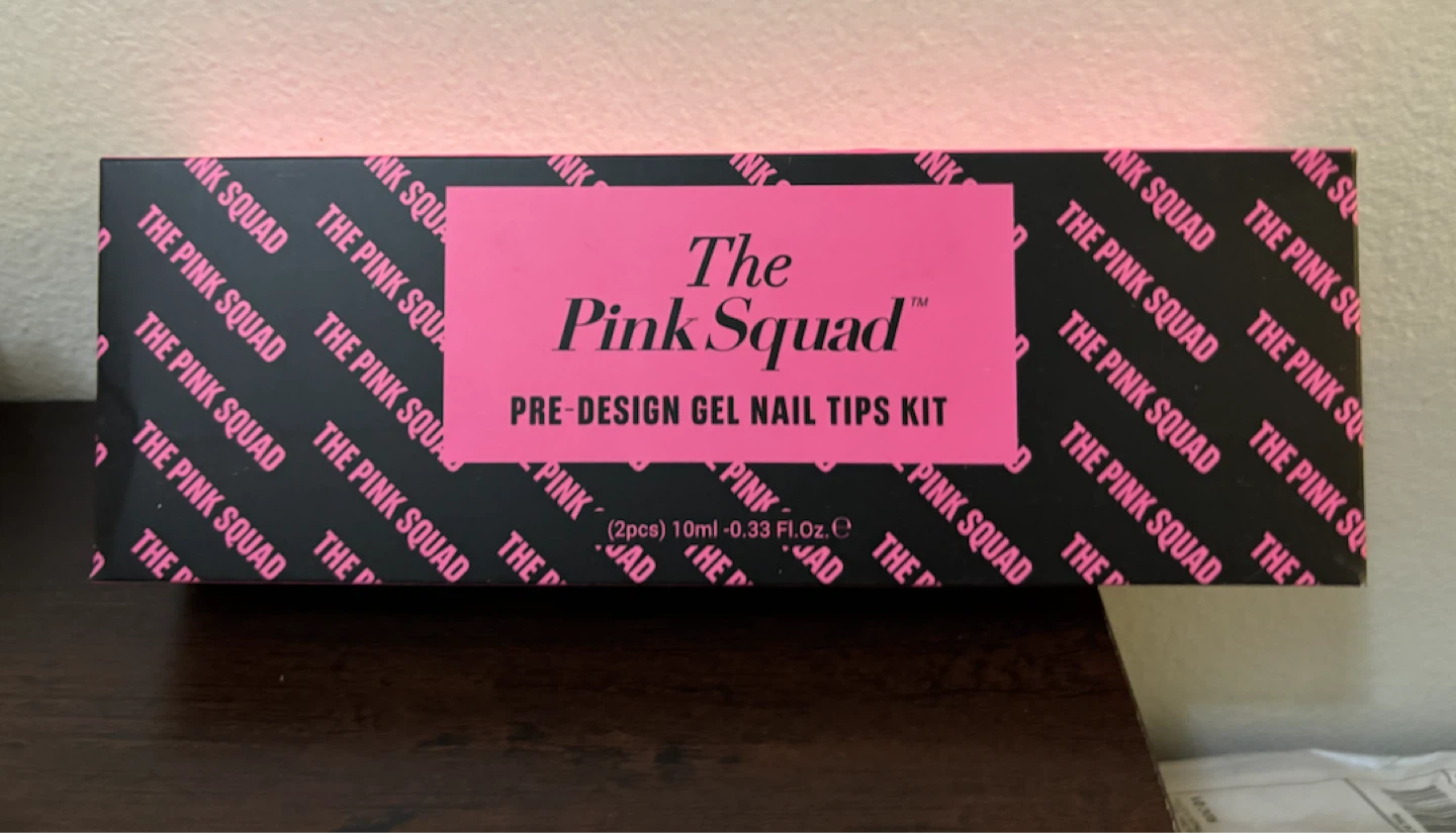 NEW-The Pink Squad Pre-Design Gel Nail Tips Kit - photo 2