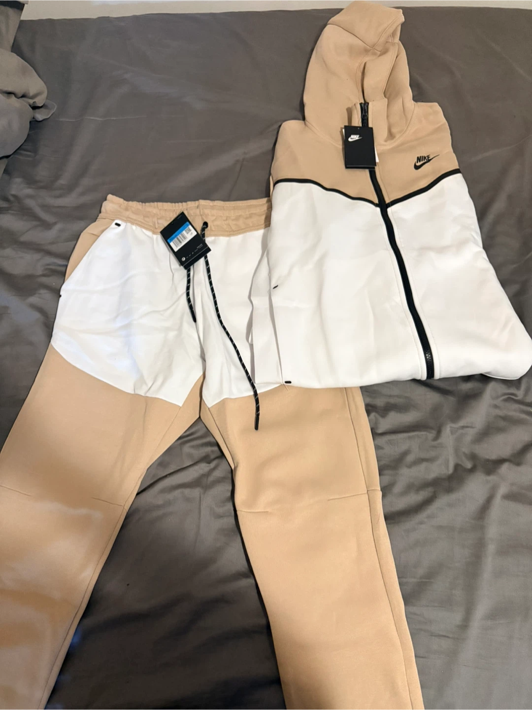 Nike Tech Fleece Tracksuit Beige and White