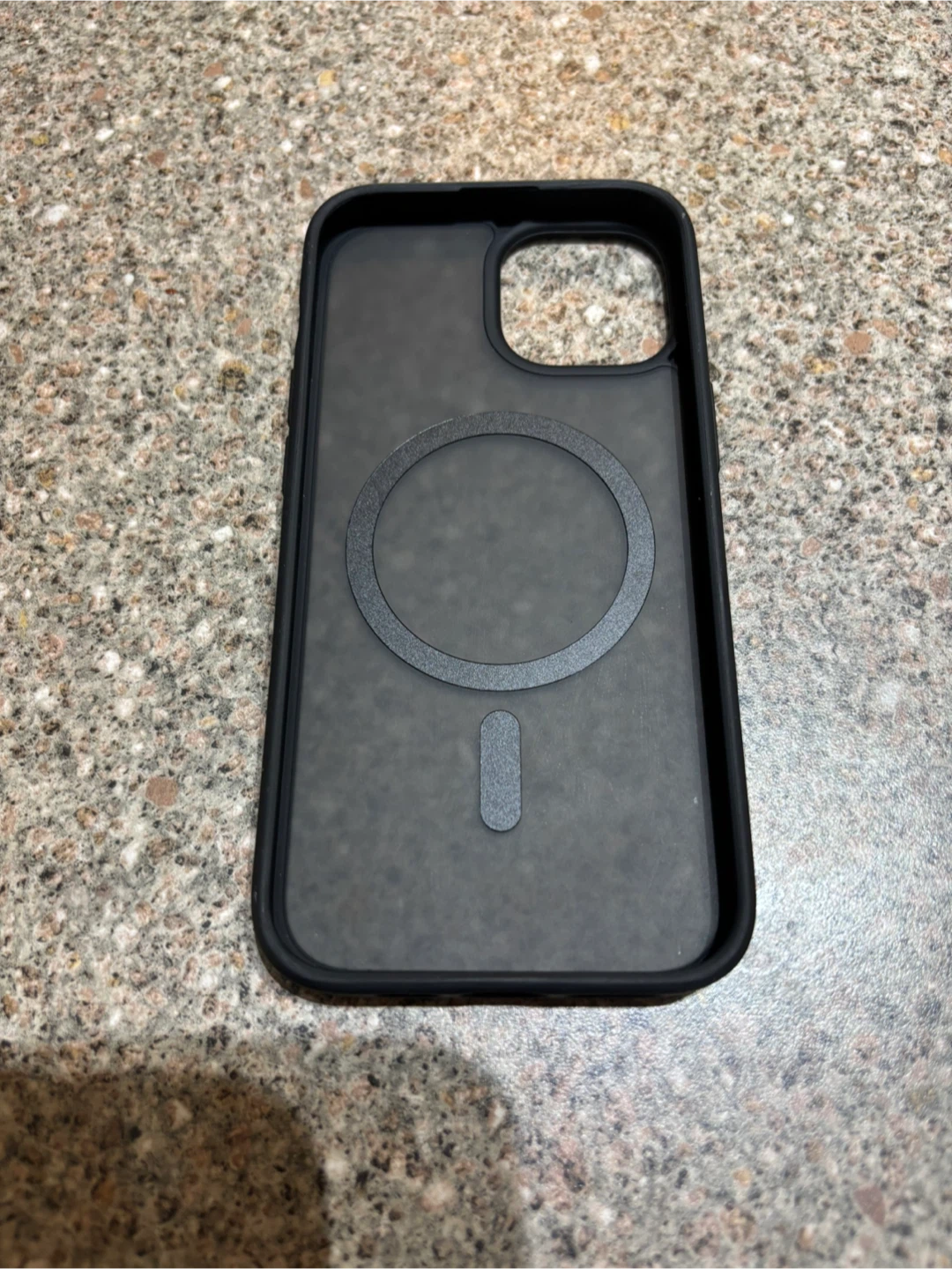 MagSafe compatible iPhone 13 case