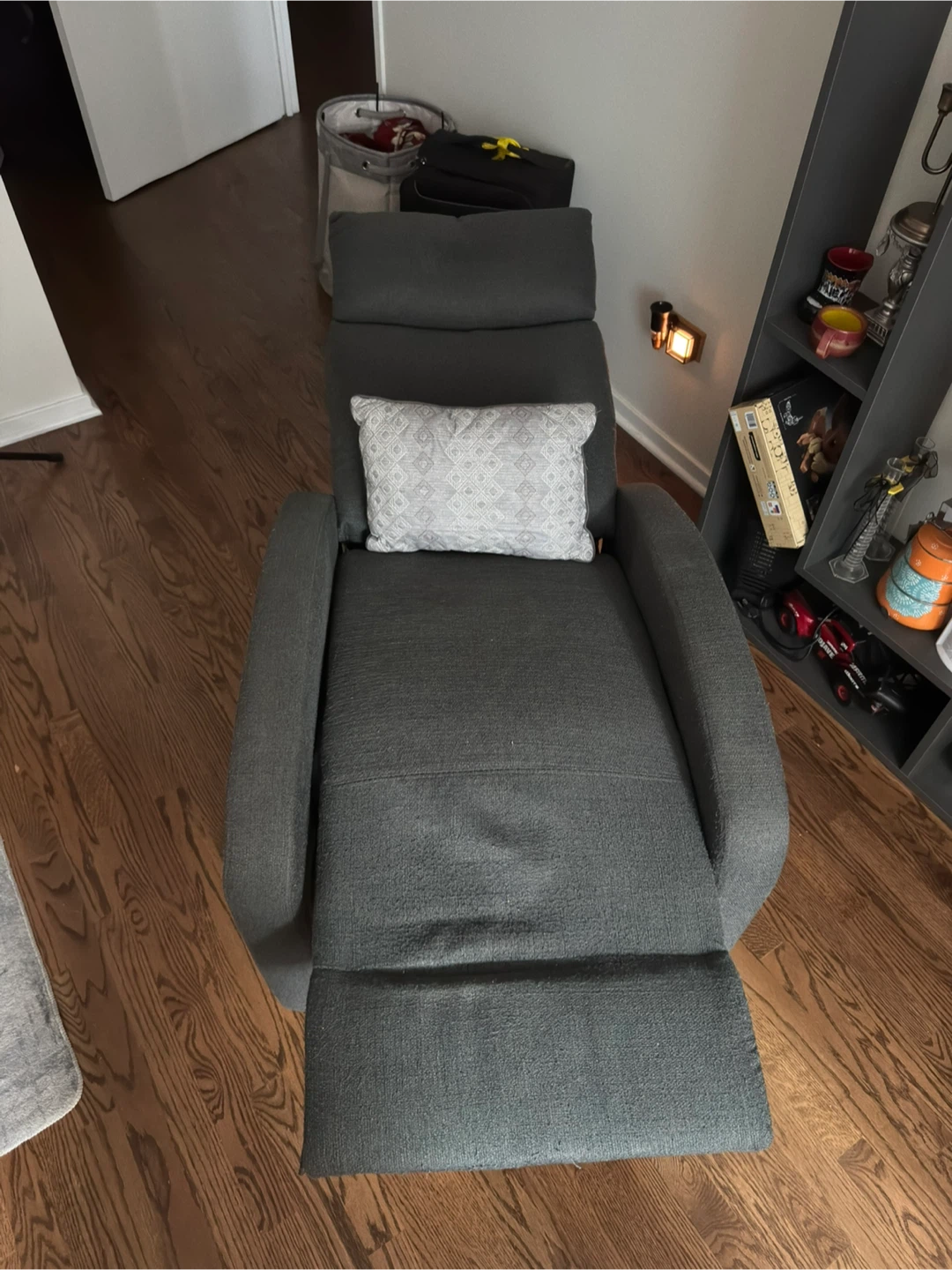 Push-back Recliner Chair (Gray) - photo 2