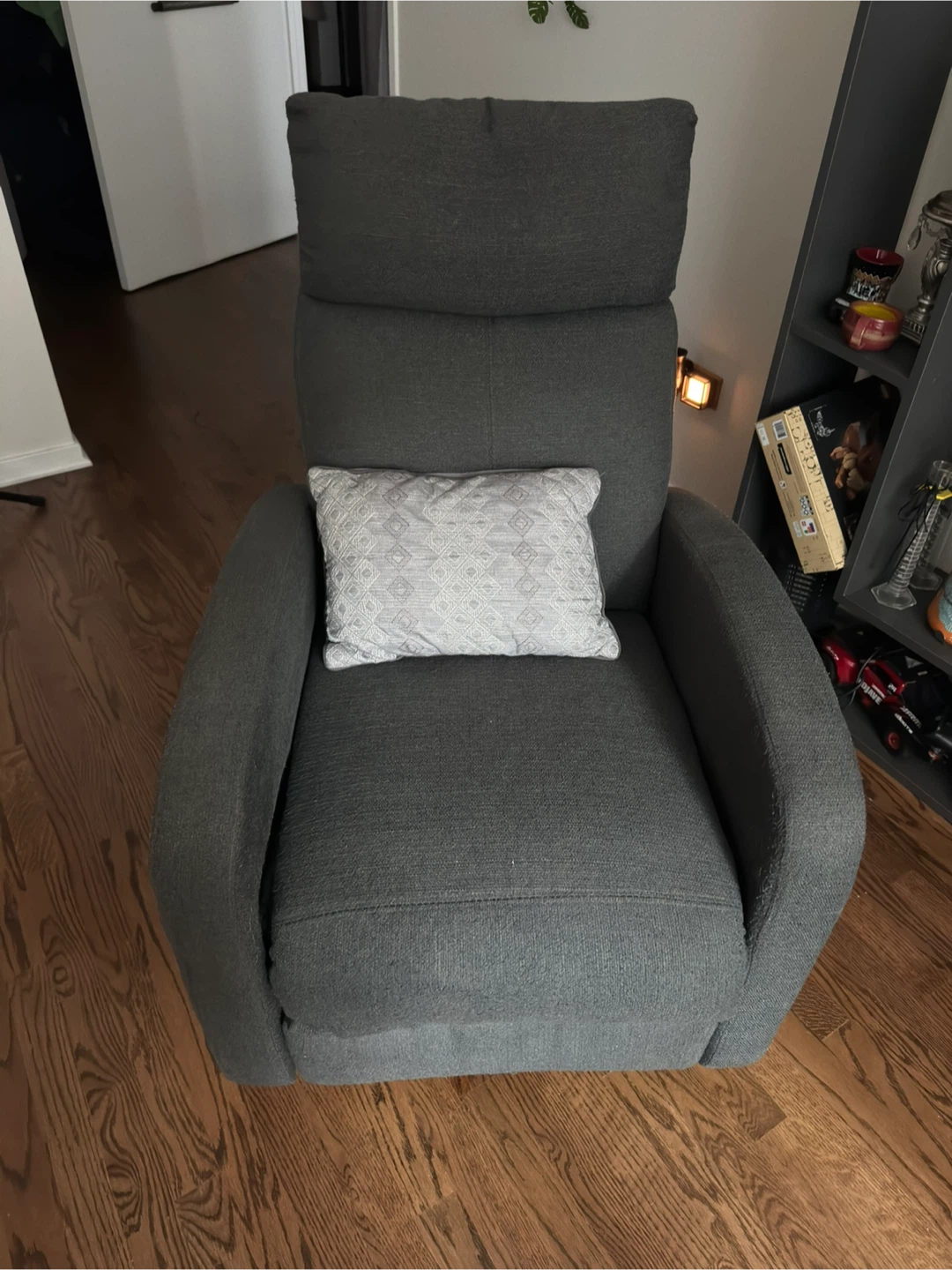 Push-back Recliner Chair (Gray) - photo 3
