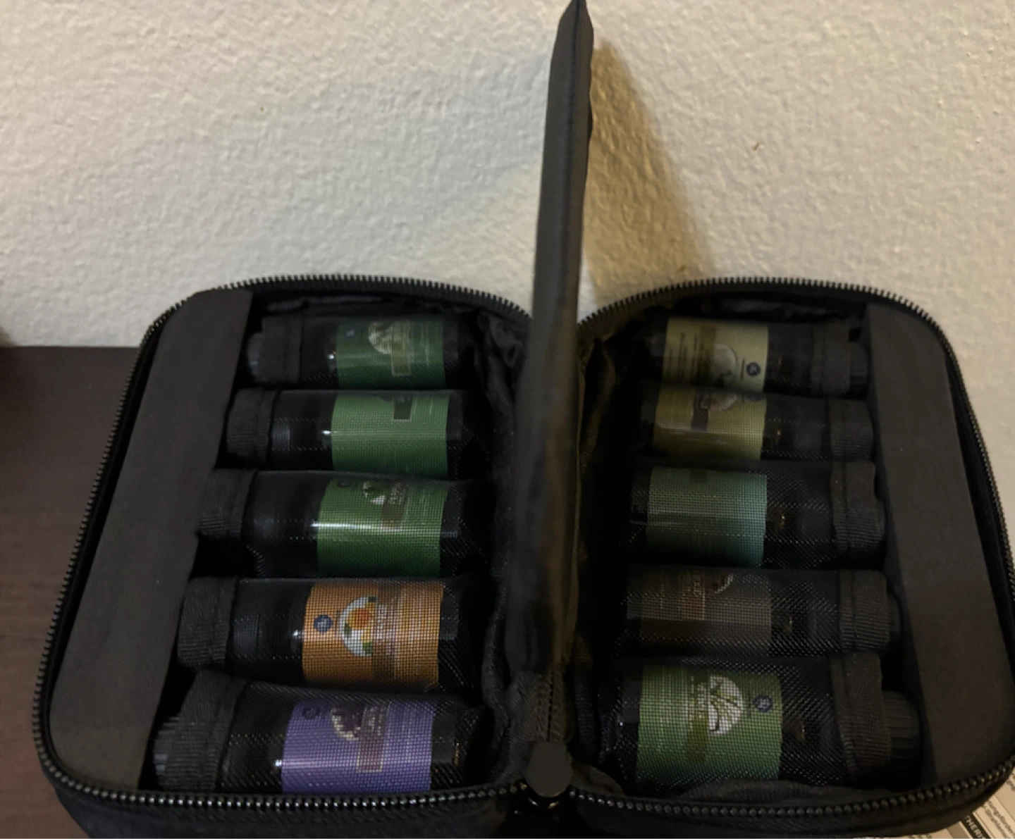 NEW-Lagunamoon Essential Oil Set with Carrying Case