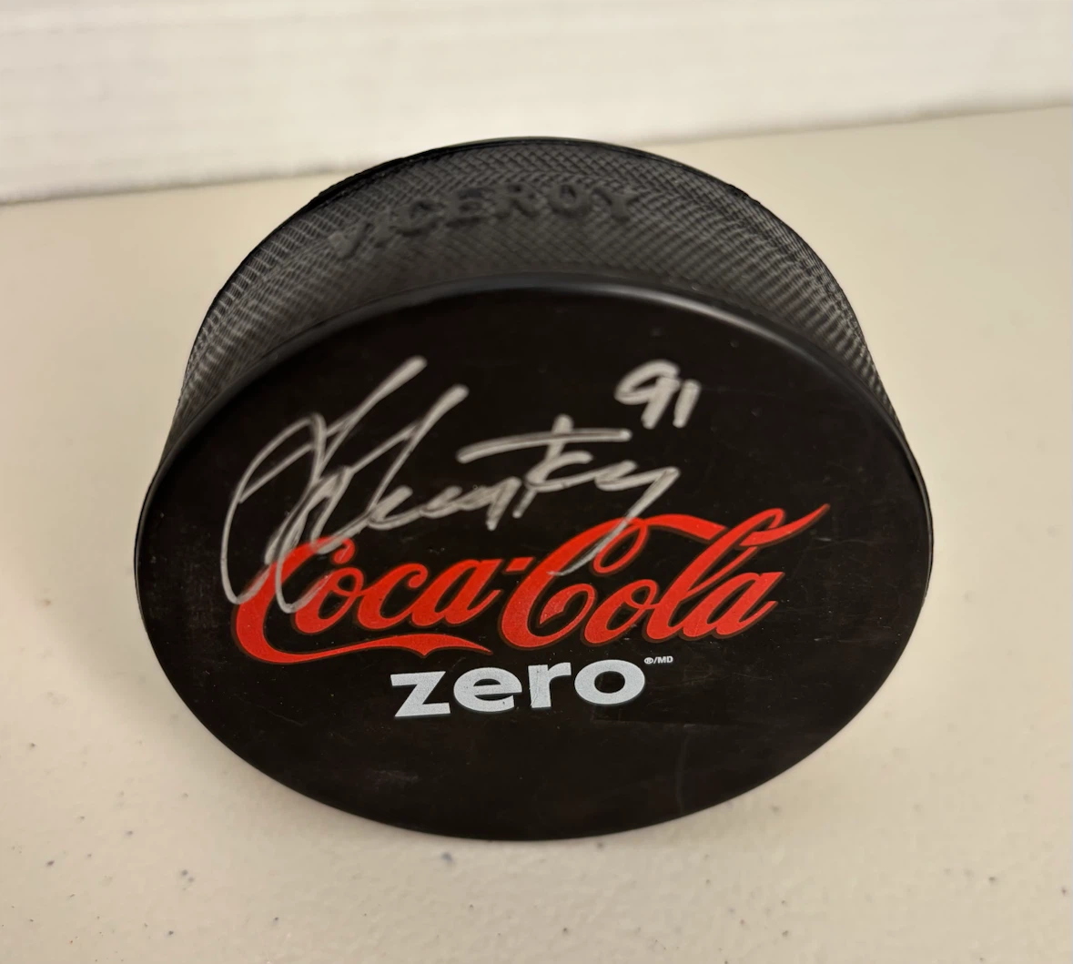 Coca-Cola Zero hockey puck signed by Steven Stamkos - photo 3