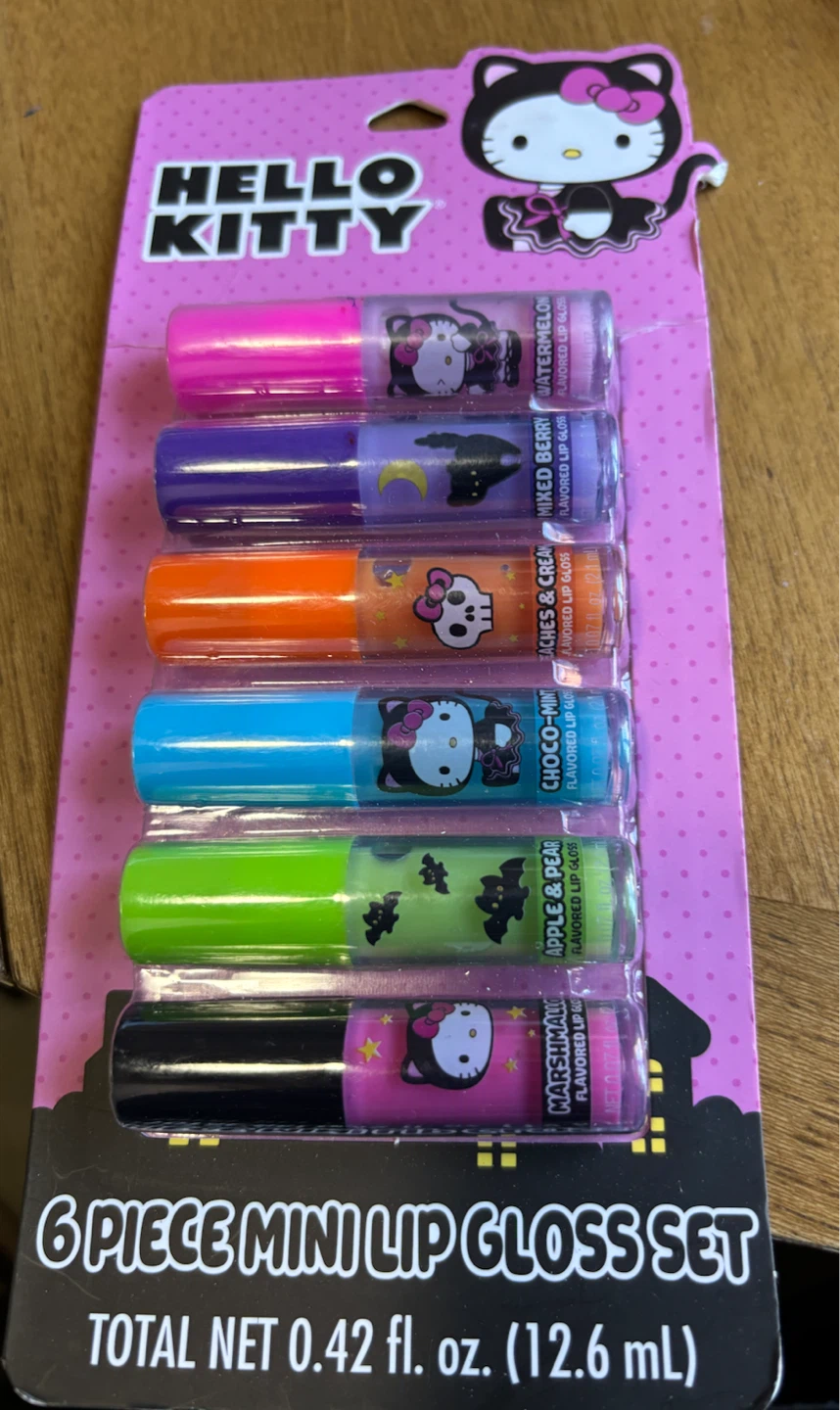NEW-CLEARANCE-Hello Kitty 6 Piece Mini Lip Gloss Set