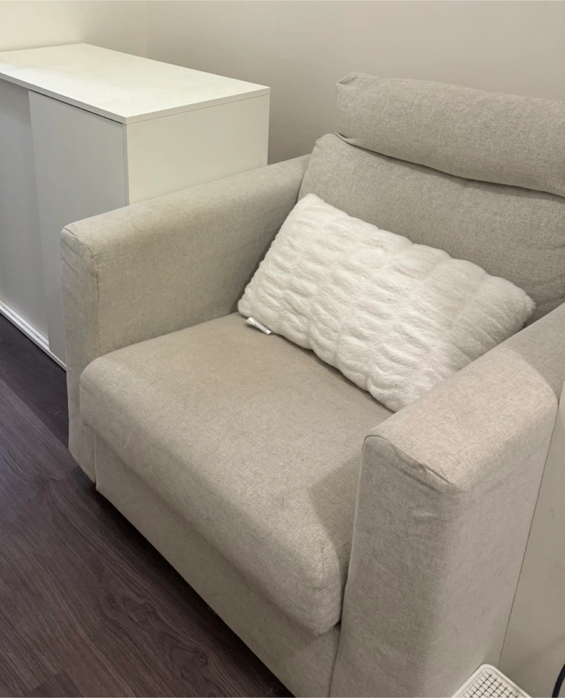 IKEA FINNALA Armchair in Gunnared Beige