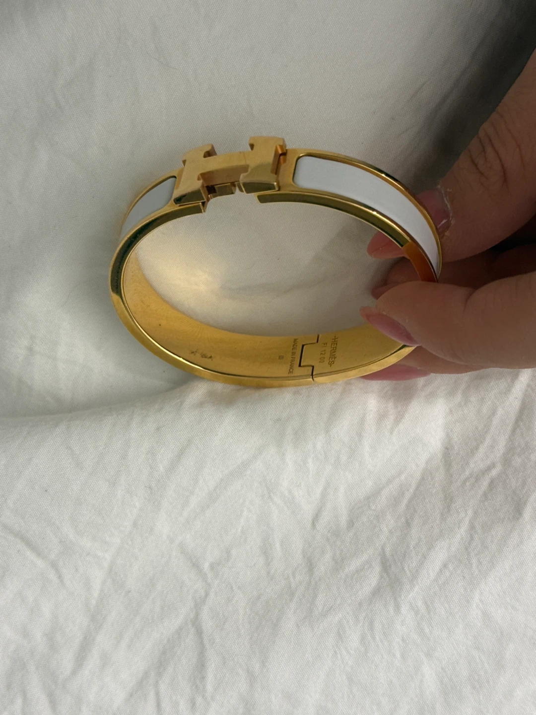 Hermes Clic H Bracelet White and Gold - photo 2