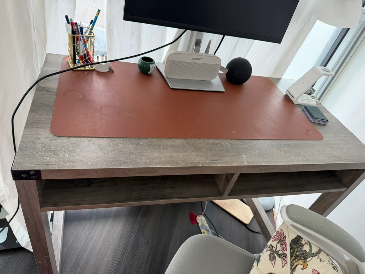 Rustic wood desk with shelf - photo 3