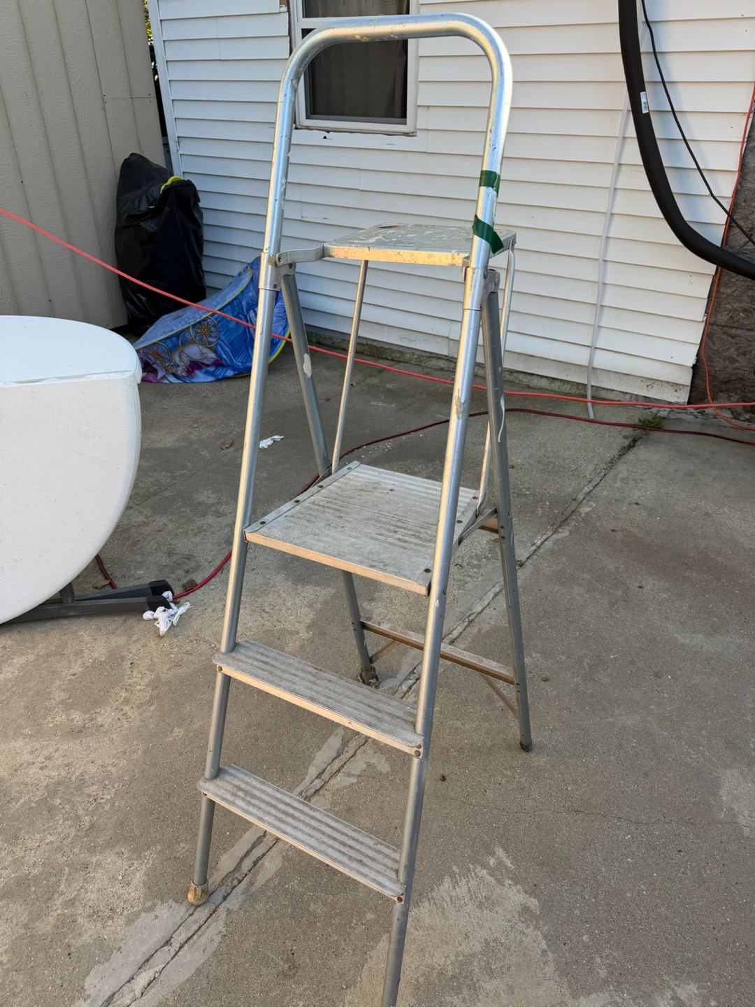 3-Step Aluminum Stepladder