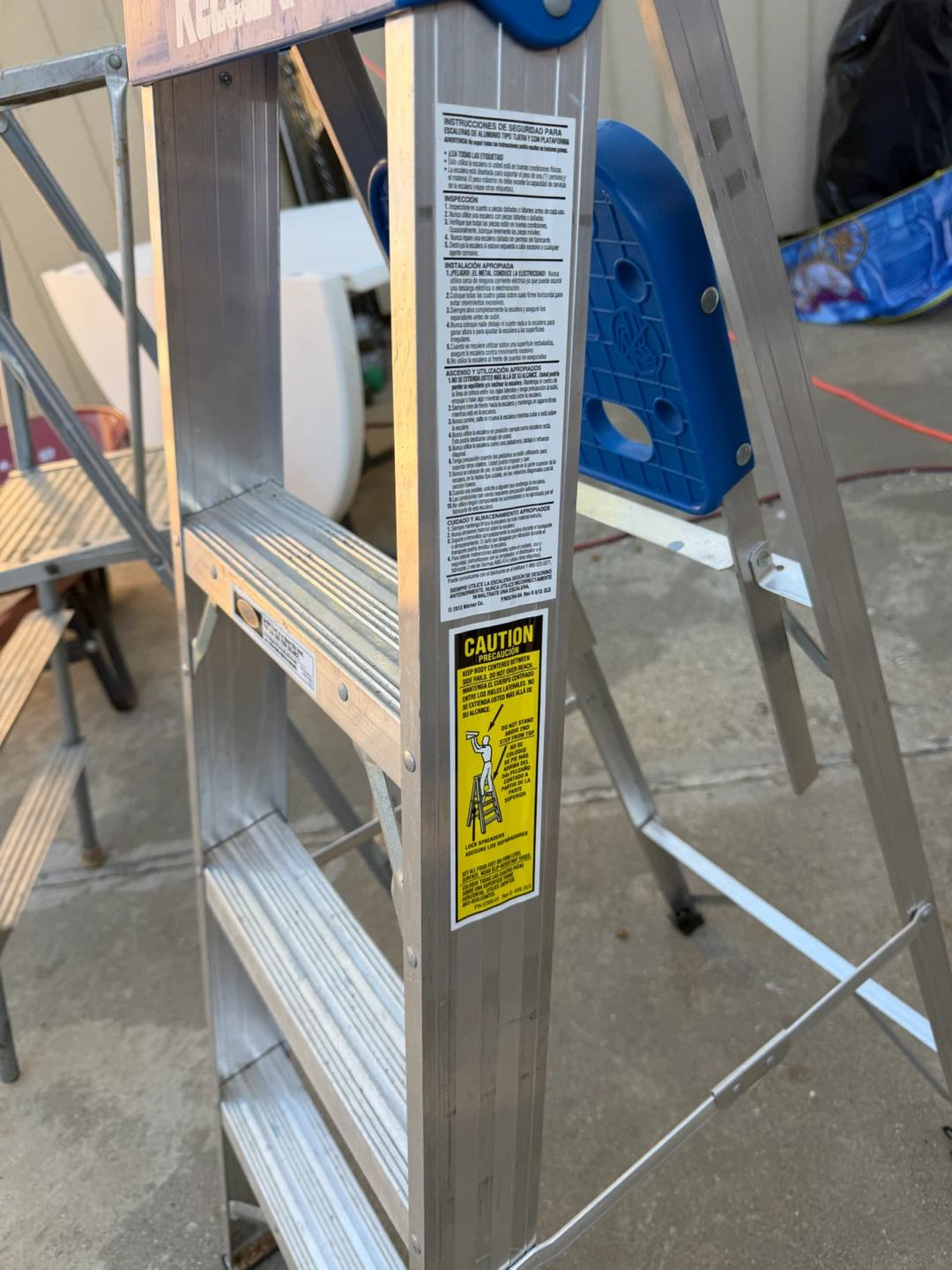 Keller 4 ft. Aluminum Stepladder - photo 2