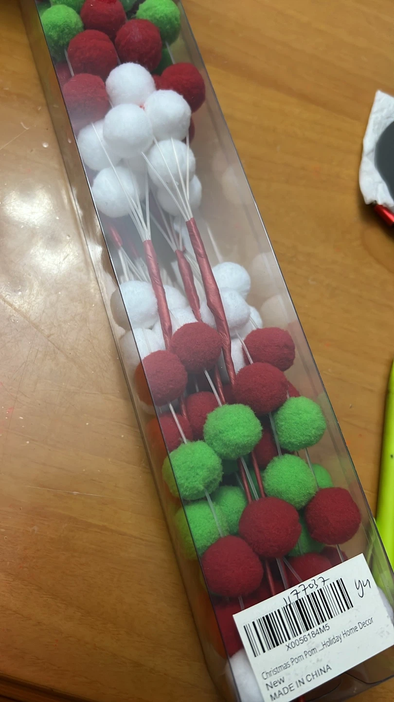 Christmas Pom Pom Holiday Home Decor - photo 5