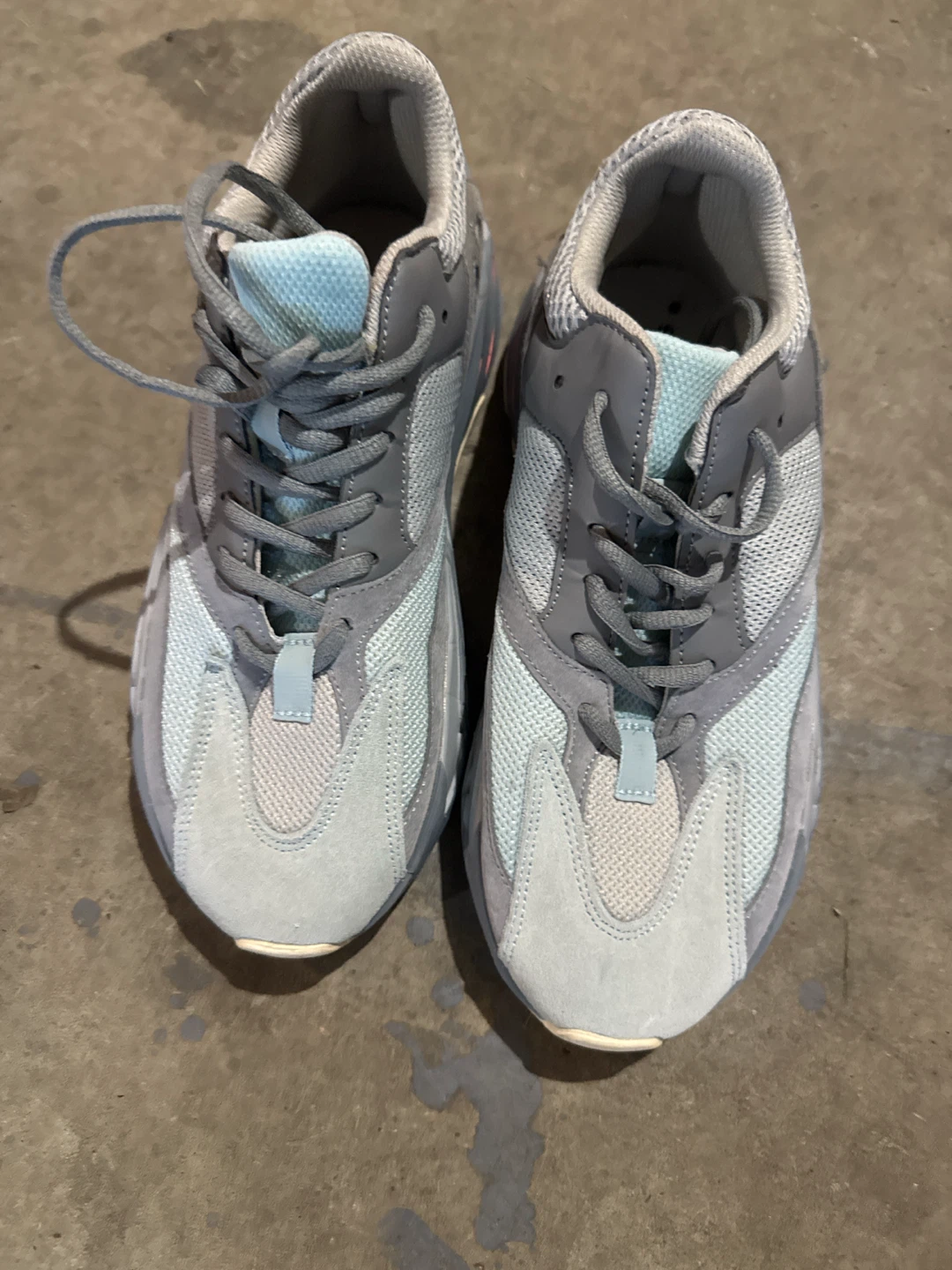 Adidas Yeezy Boost 700 Inertia size 8