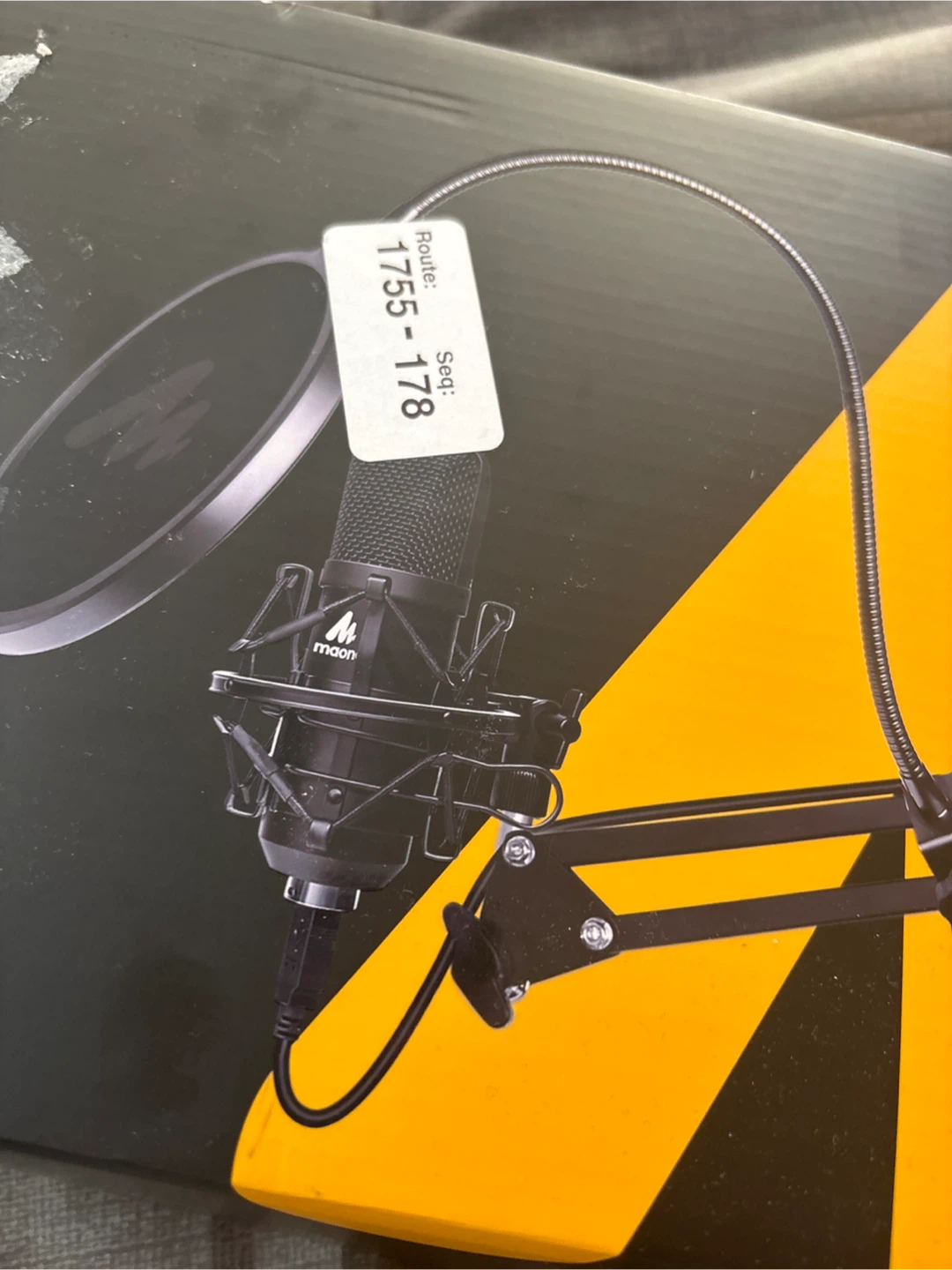 Maono Condenser Microphone Kit