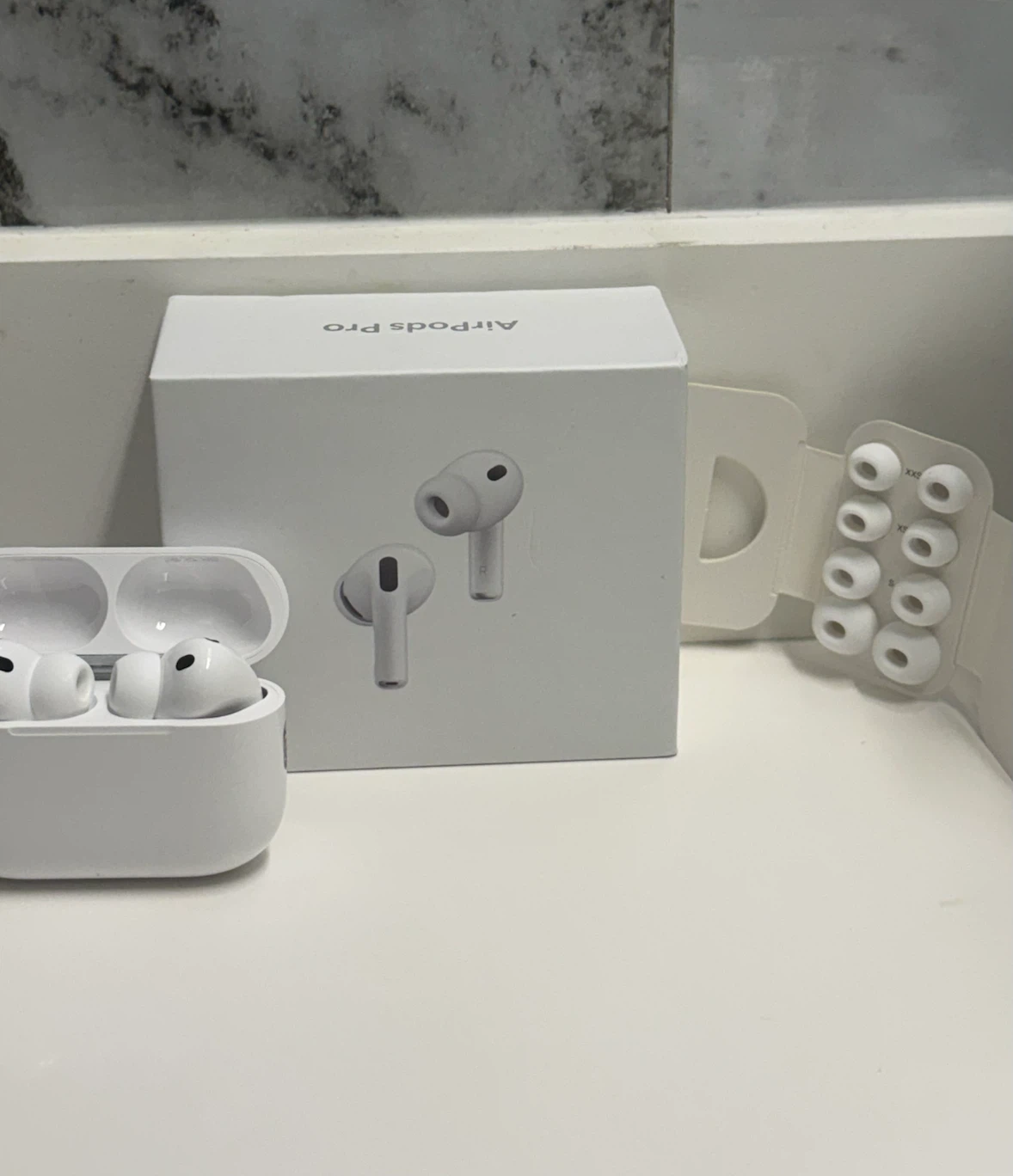 Apple AirPods gen 3 pro - photo 3