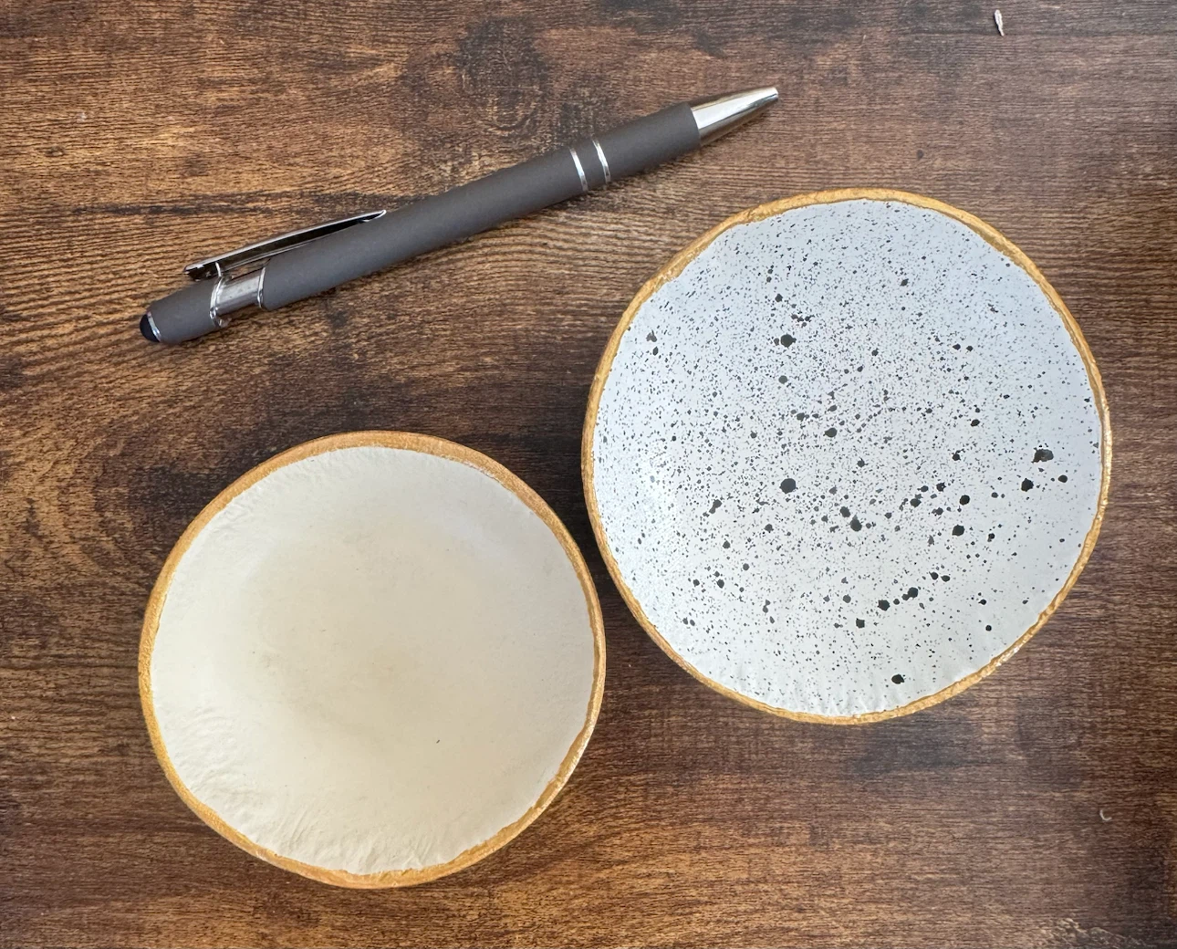 Two decorative trinket bowls