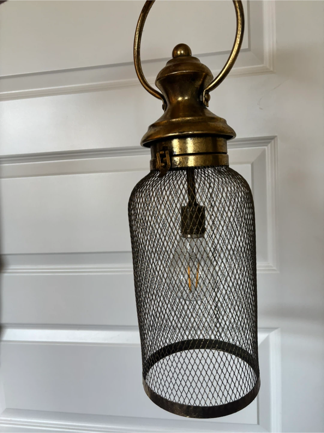 Vintage-style brass metal mesh lantern - photo 5