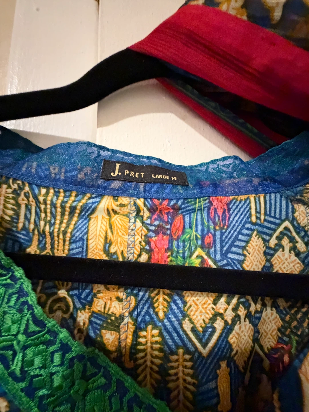 J. Pret Floral Patterned 3 pc - Large - photo 3