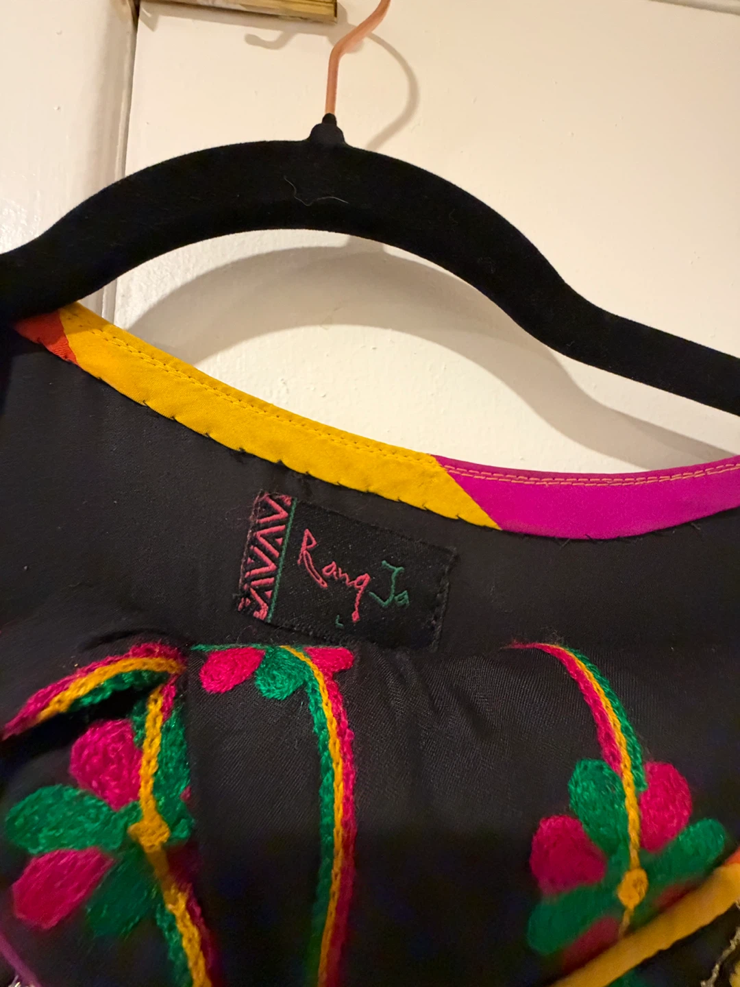 Rang Ja Embroidered Black Dress - photo 3