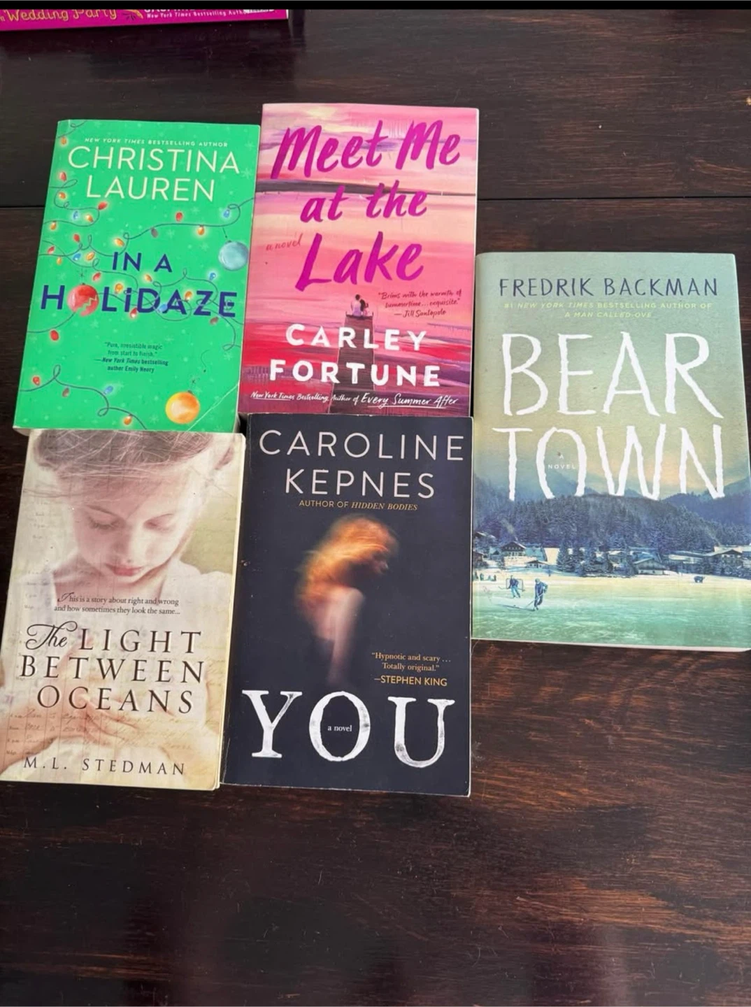 5 Popular Contemporary Fiction Novels
