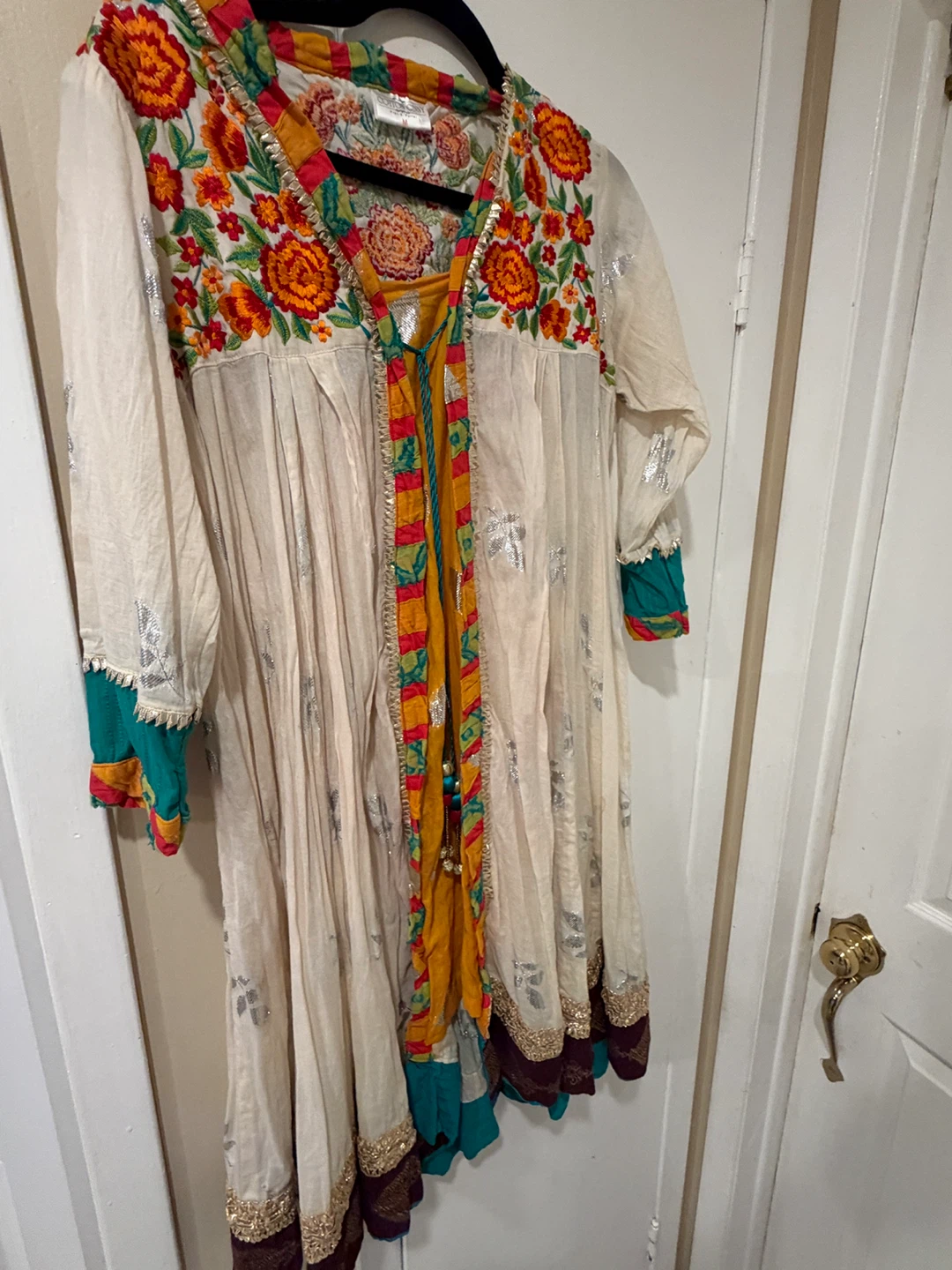 Cotton Cinny Embroidered kurta