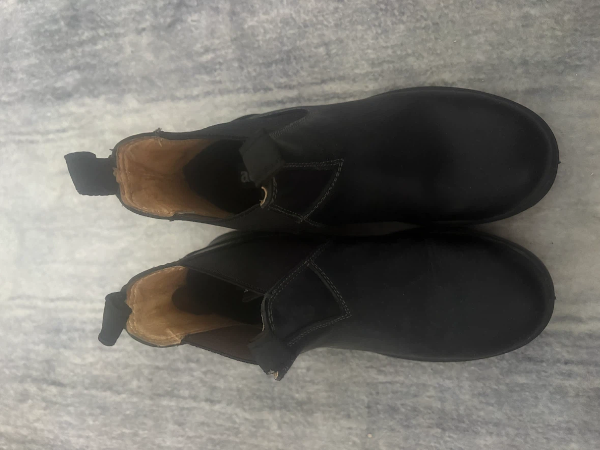 Aquatherm boots & Crocs flip flops (Size 7)(All together for $5) - photo 2