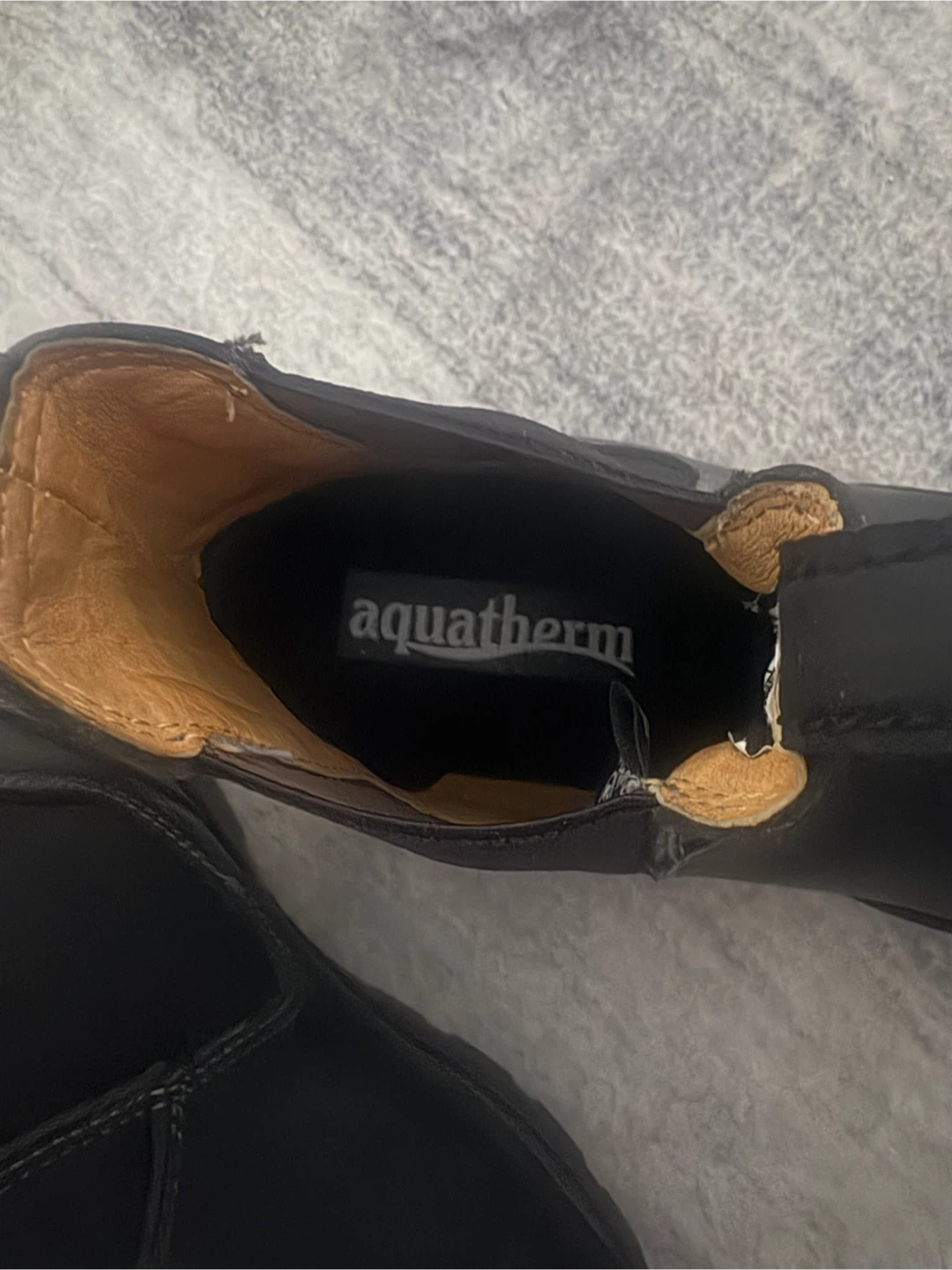 Aquatherm boots & Crocs flip flops (Size 7)(All together for $5) - photo 3