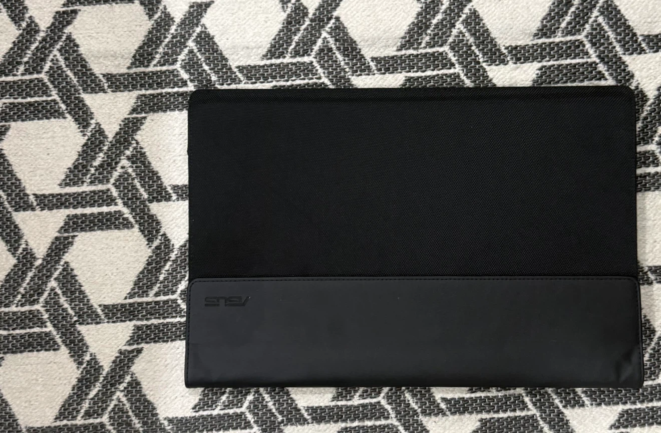 ASUS MB168B 15.6” Portable USB Monitor - photo 2