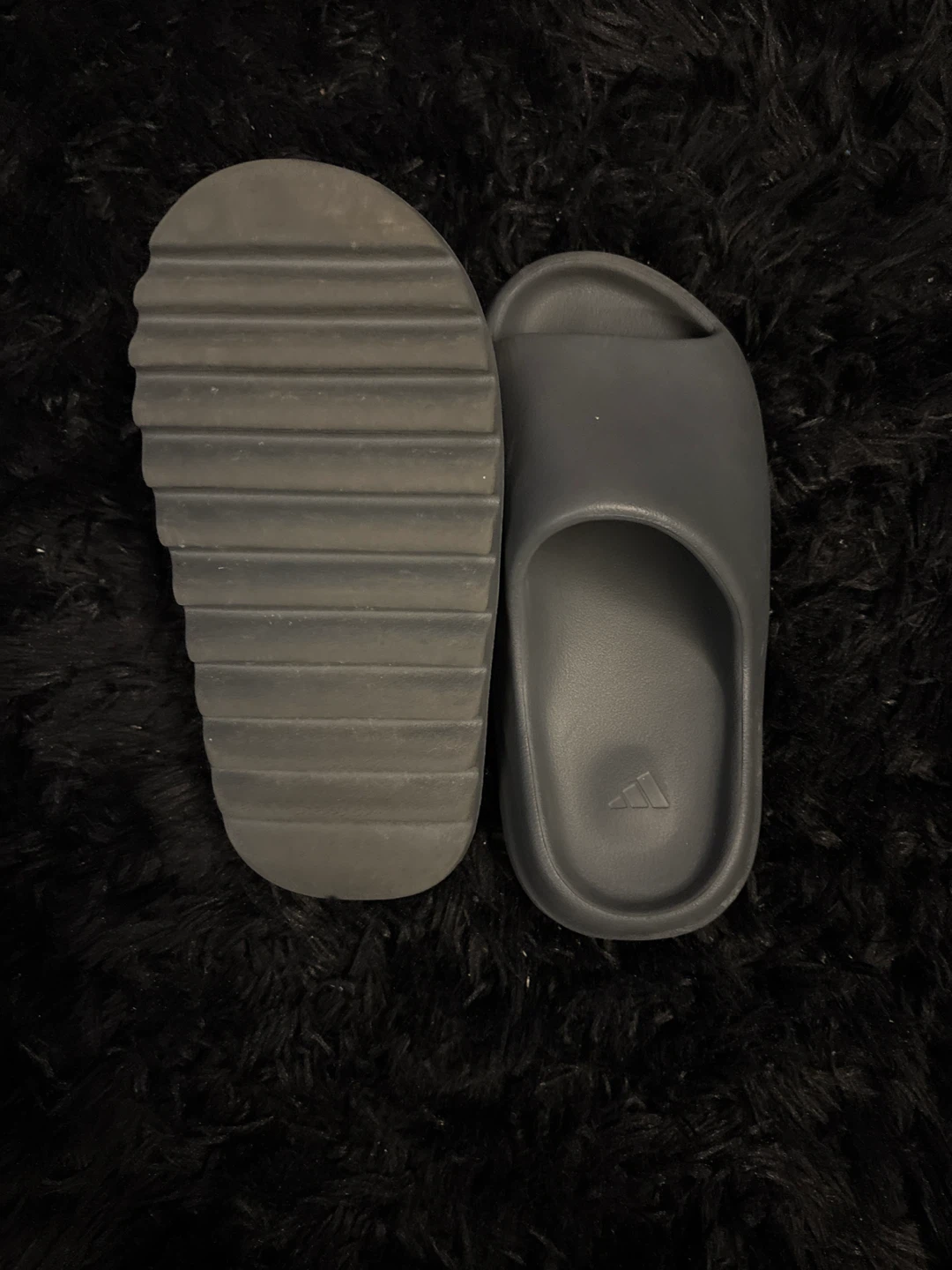 Adidas Yeezy Slides Grey - photo 2