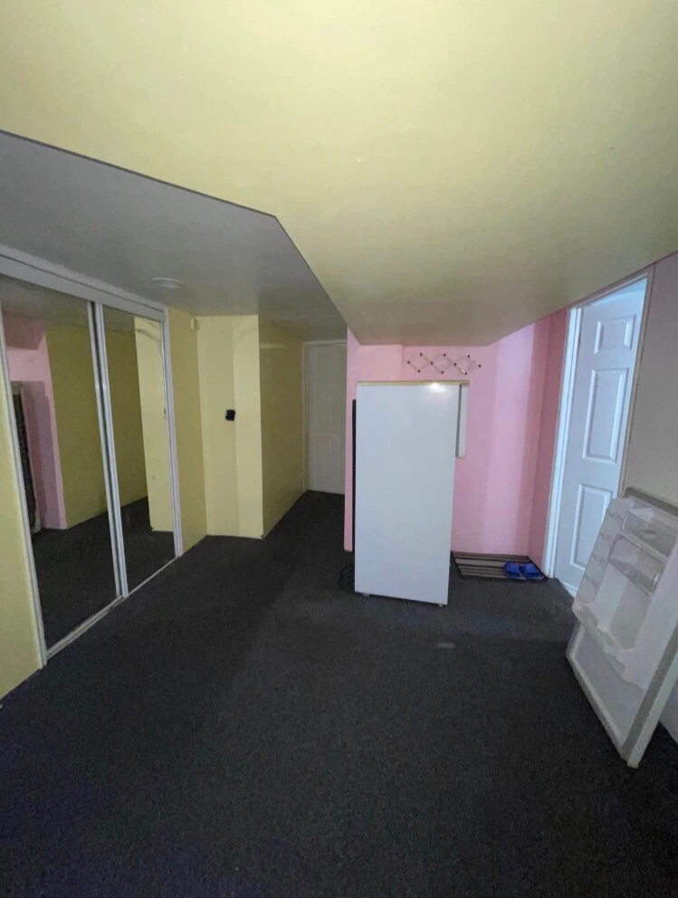 Basement for Rent - photo 4