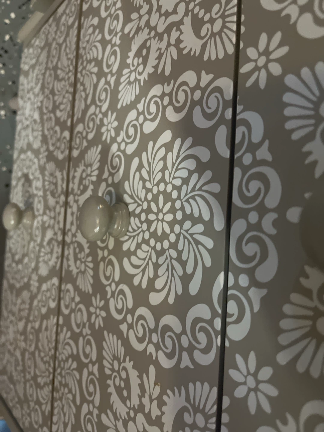Set of Two Patterned Bedside Tables - photo 3