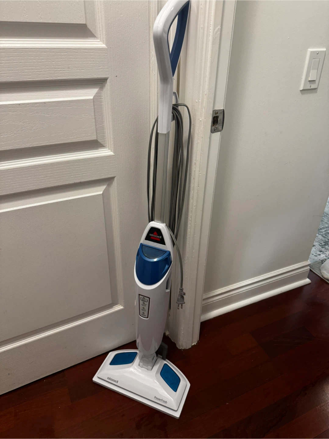 Bissell PowerFresh Steam Mop - photo 2