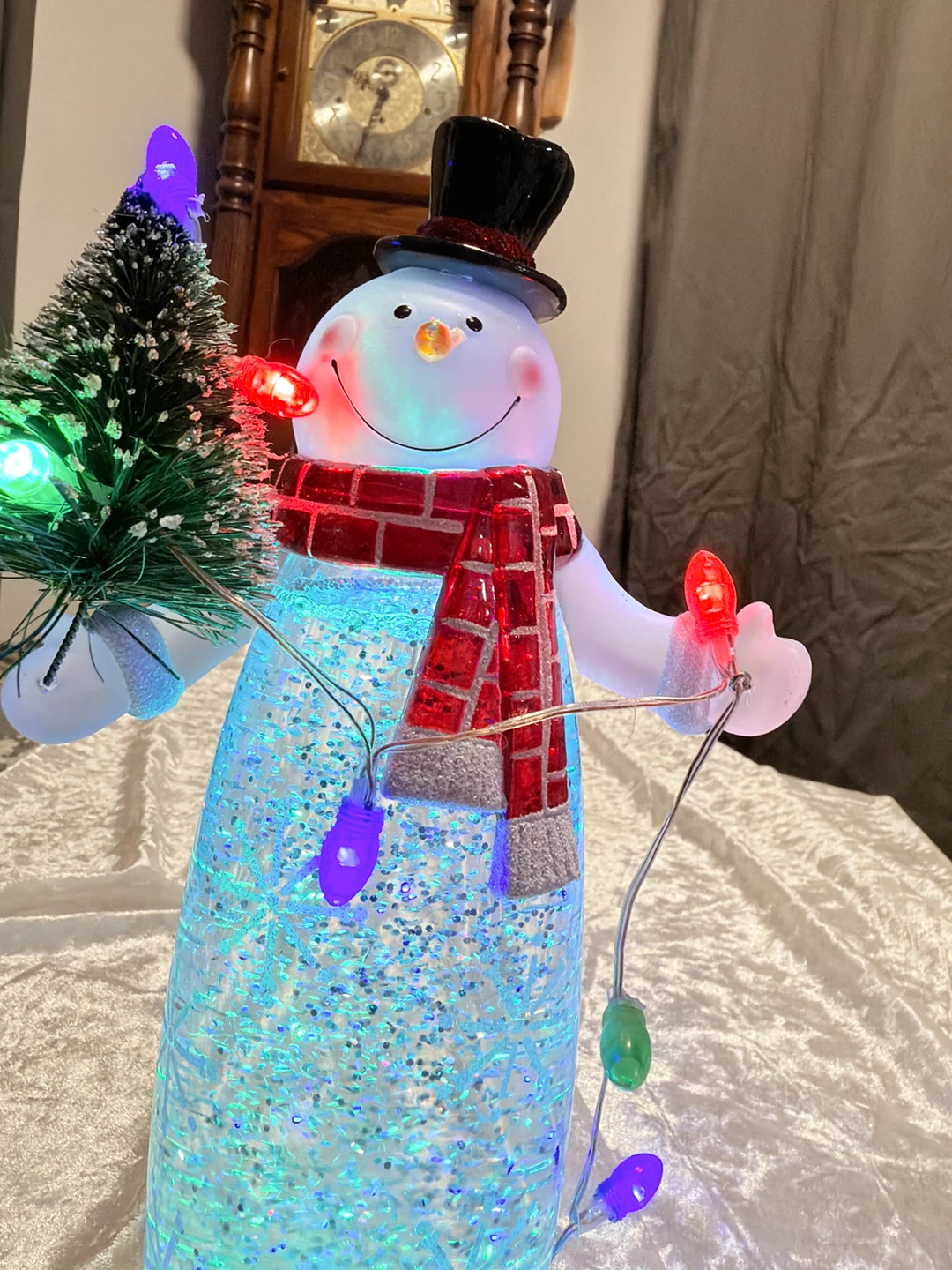 Light-Up Snowman Glitter Lantern - photo 3
